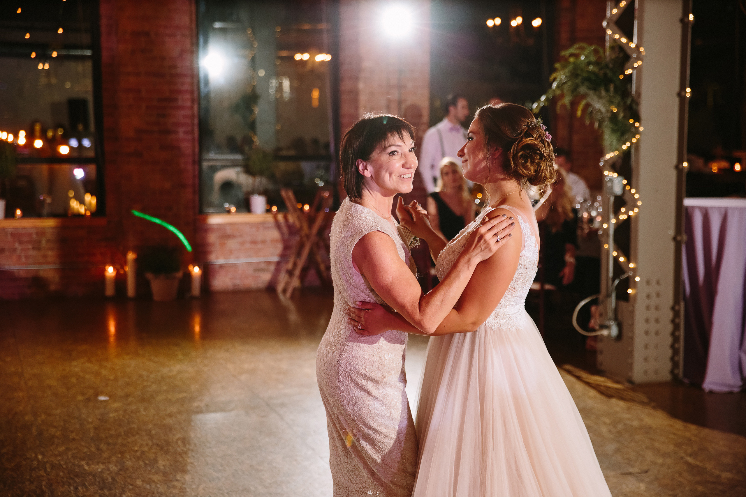 Wedding. Wedding family event photographer in Chicago Nick Yushevich