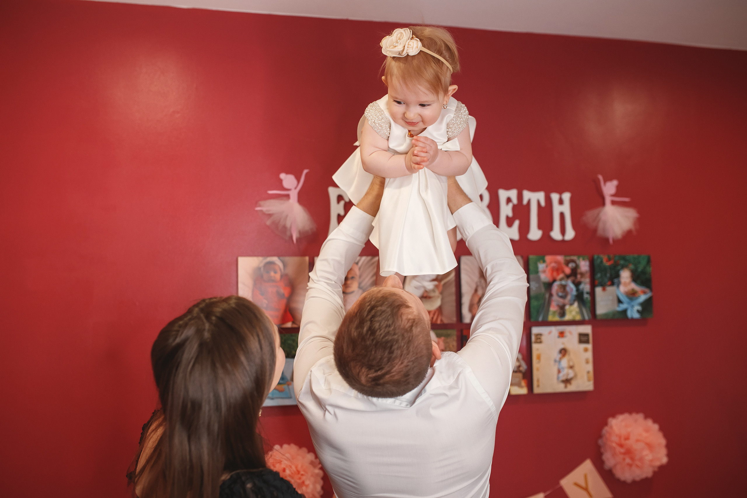 01.17.2021 First birthday. Wedding family event photographer in Chicago Nick Yushevich