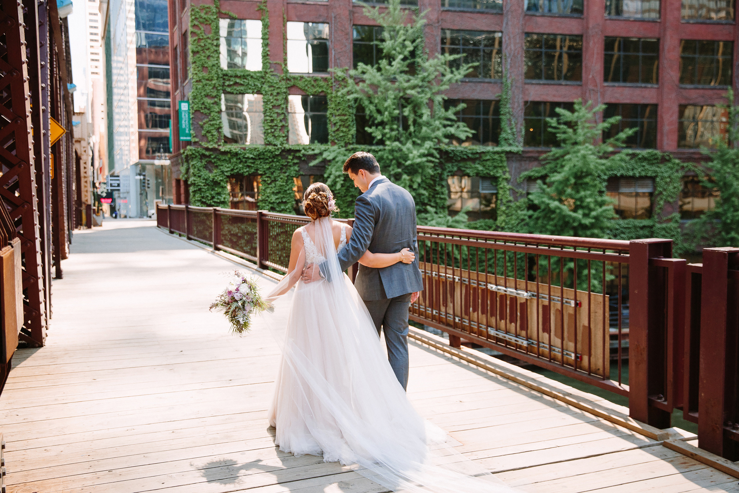 Wedding. Wedding family event photographer in Chicago Nick Yushevich