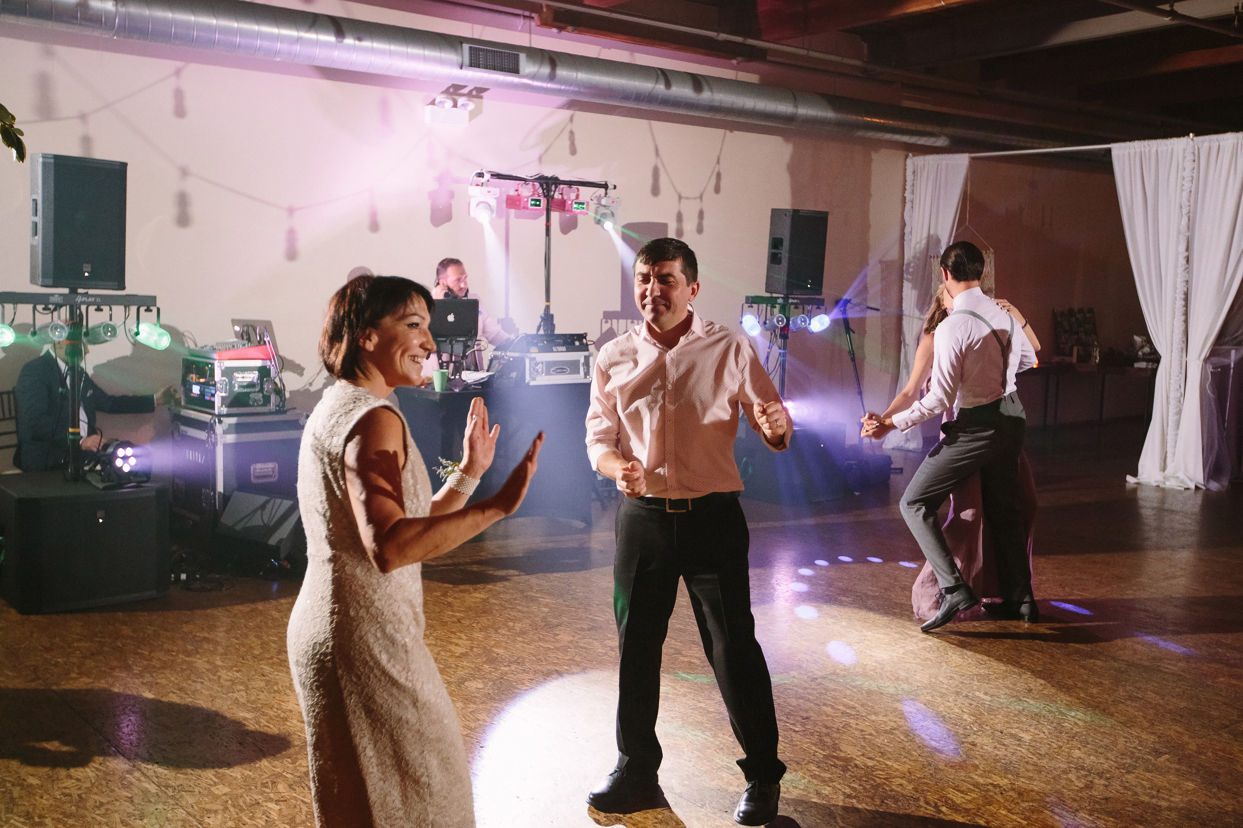 Wedding. Wedding family event photographer in Chicago Nick Yushevich