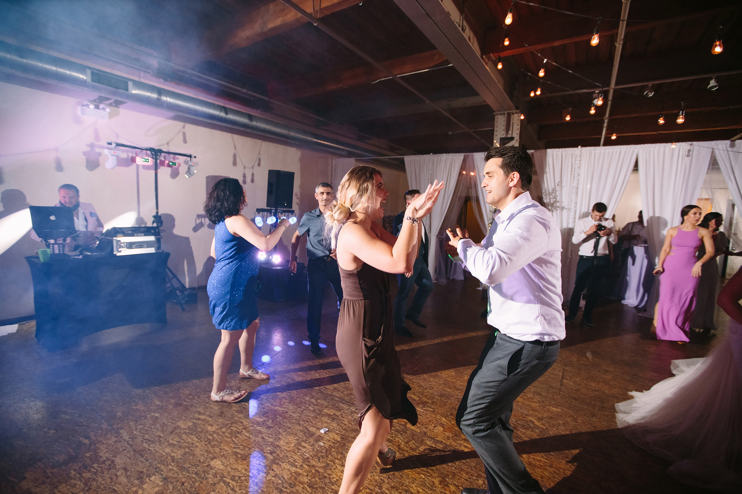 Wedding. Wedding family event photographer in Chicago Nick Yushevich