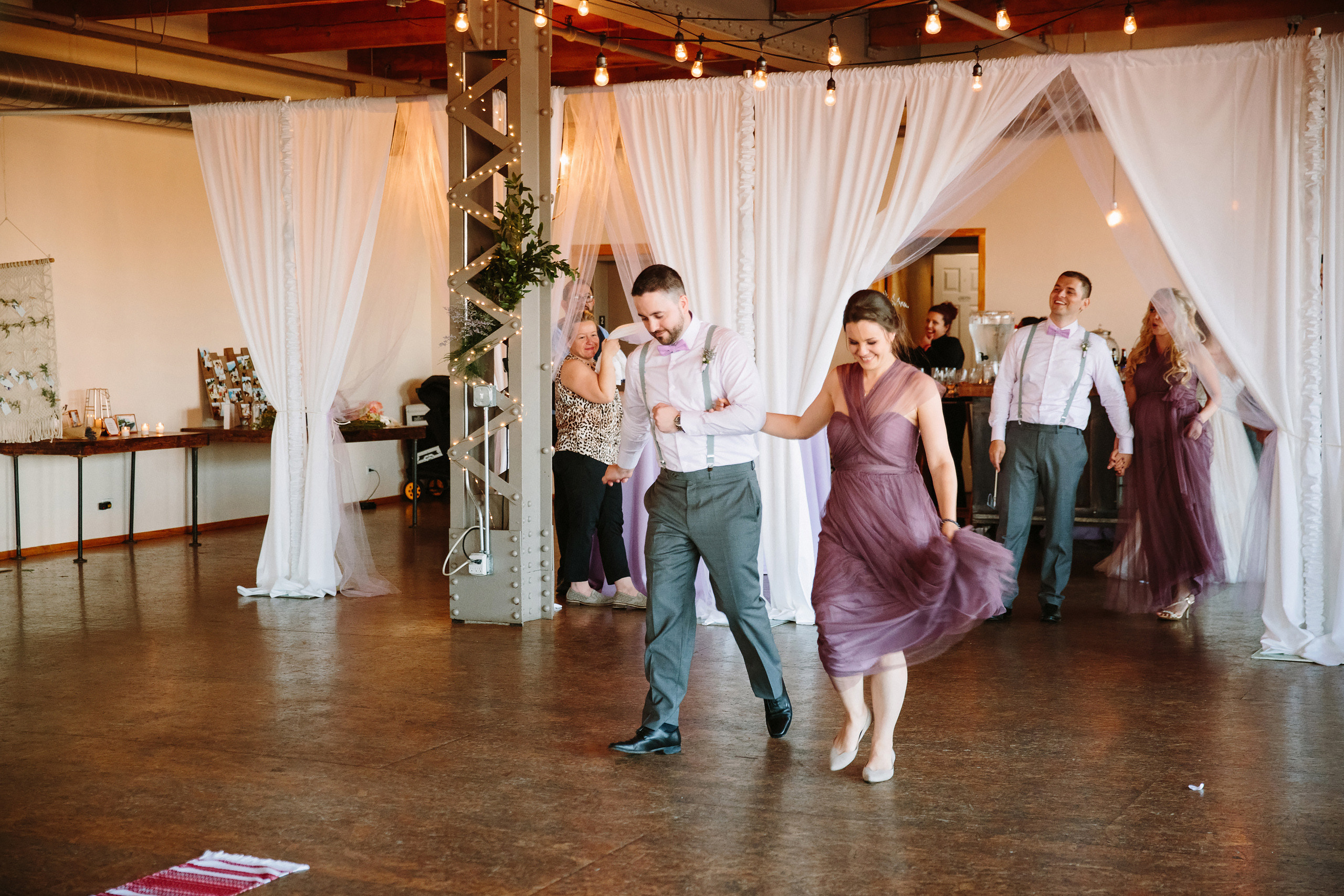 Wedding. Wedding family event photographer in Chicago Nick Yushevich