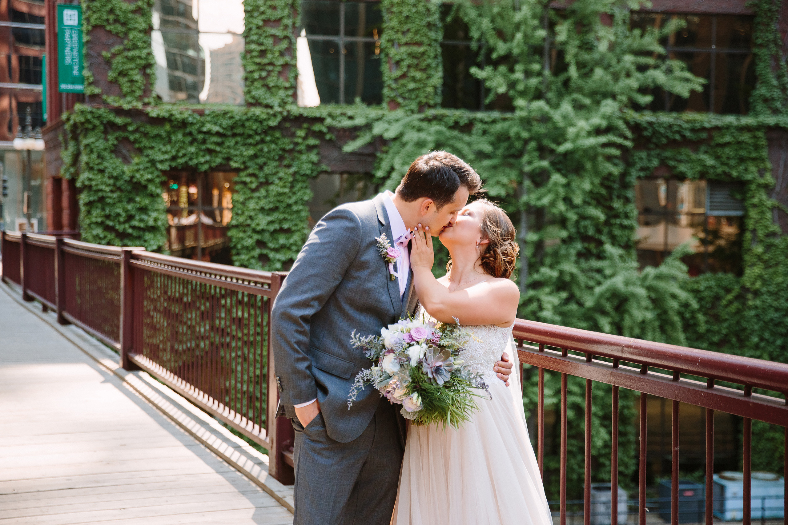 Wedding. Wedding family event photographer in Chicago Nick Yushevich