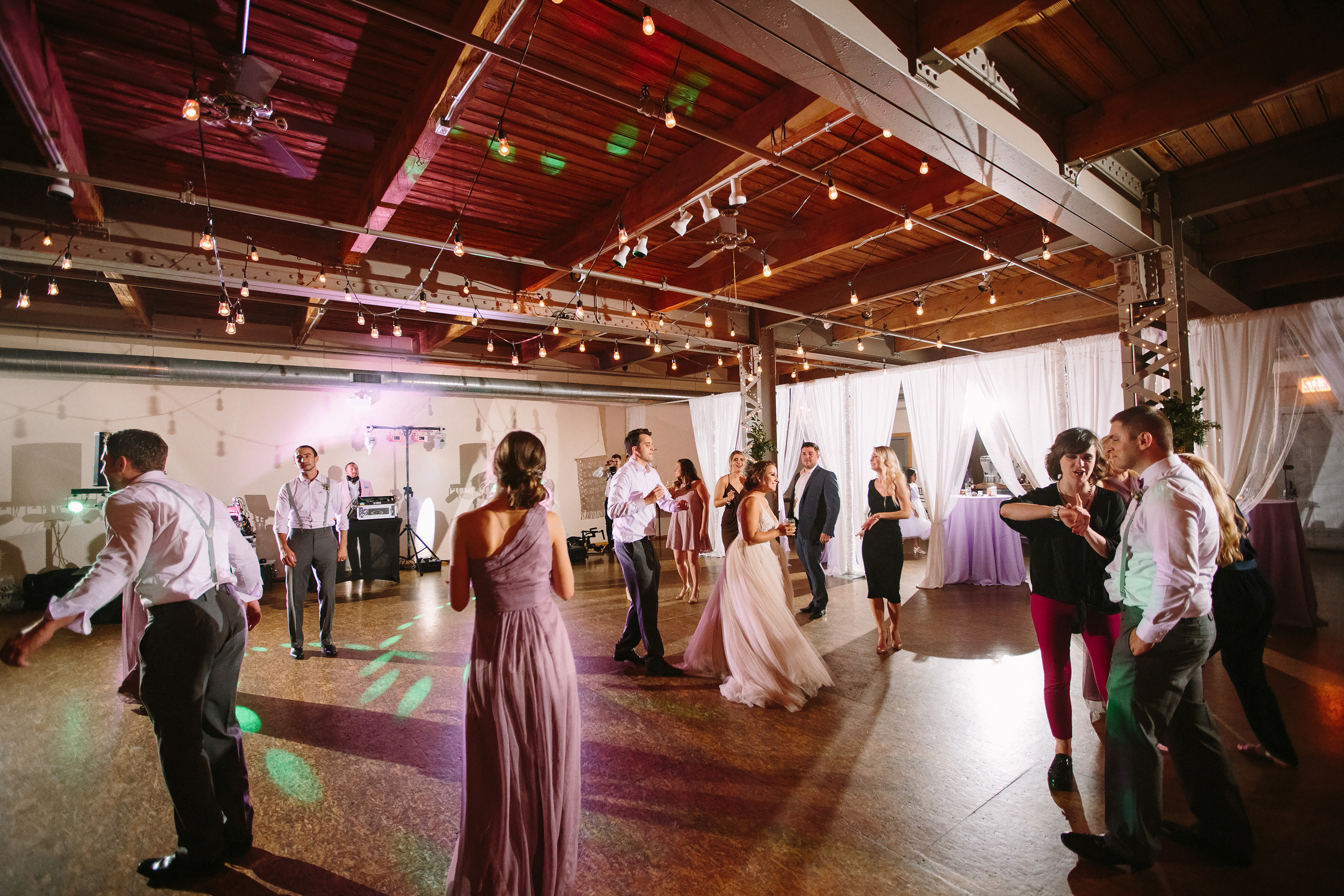 Wedding. Wedding family event photographer in Chicago Nick Yushevich