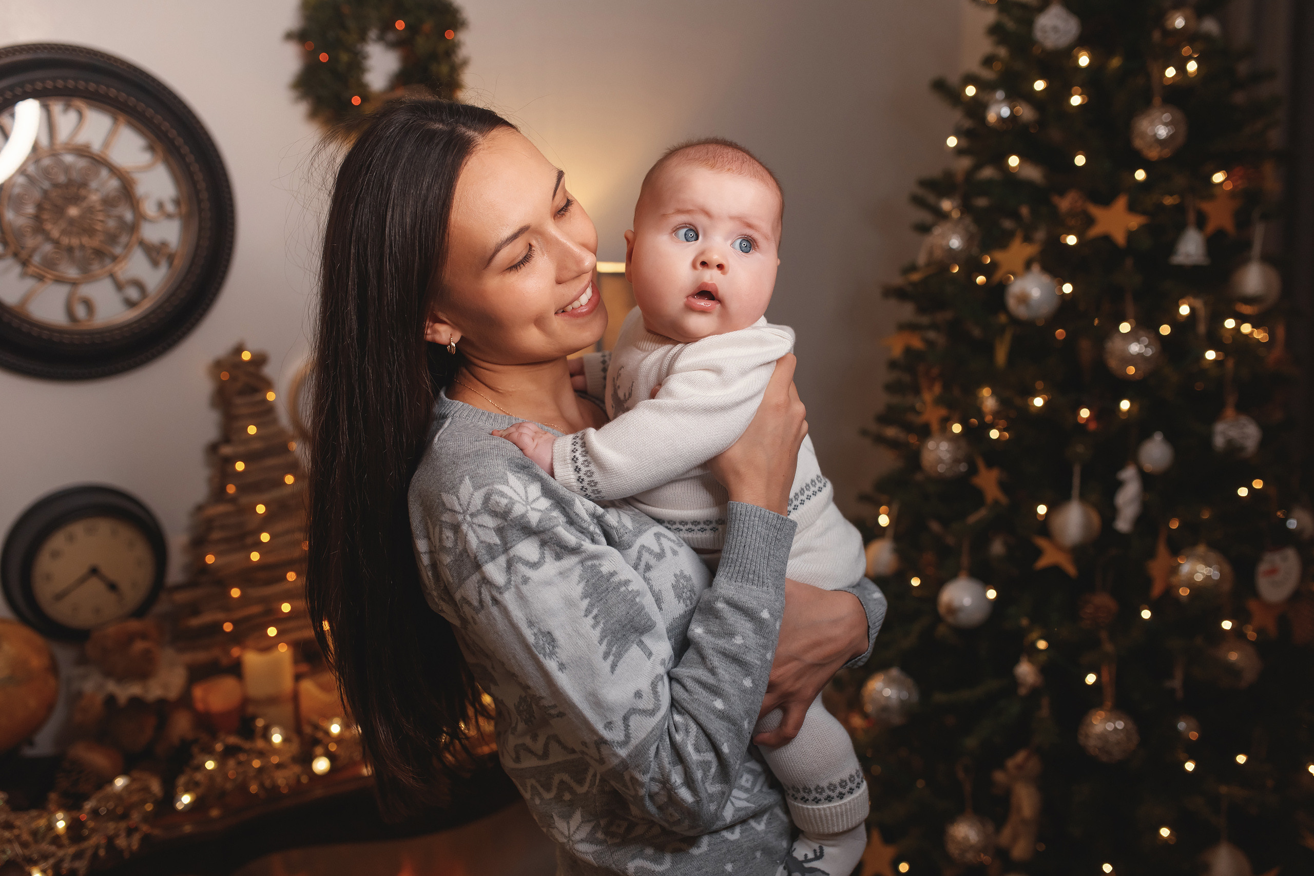 01102021 Christmas Family Photoshoot 24. Wedding family event photographer in Chicago Nick Yushevich