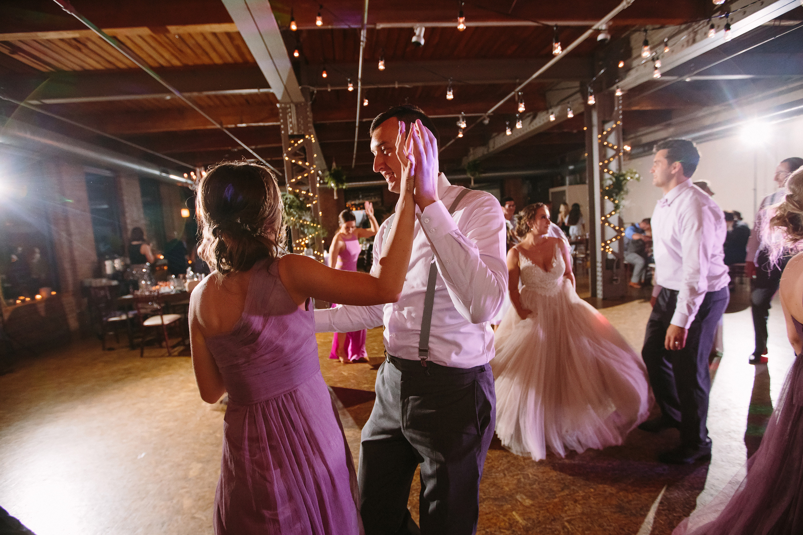 Wedding. Wedding family event photographer in Chicago Nick Yushevich