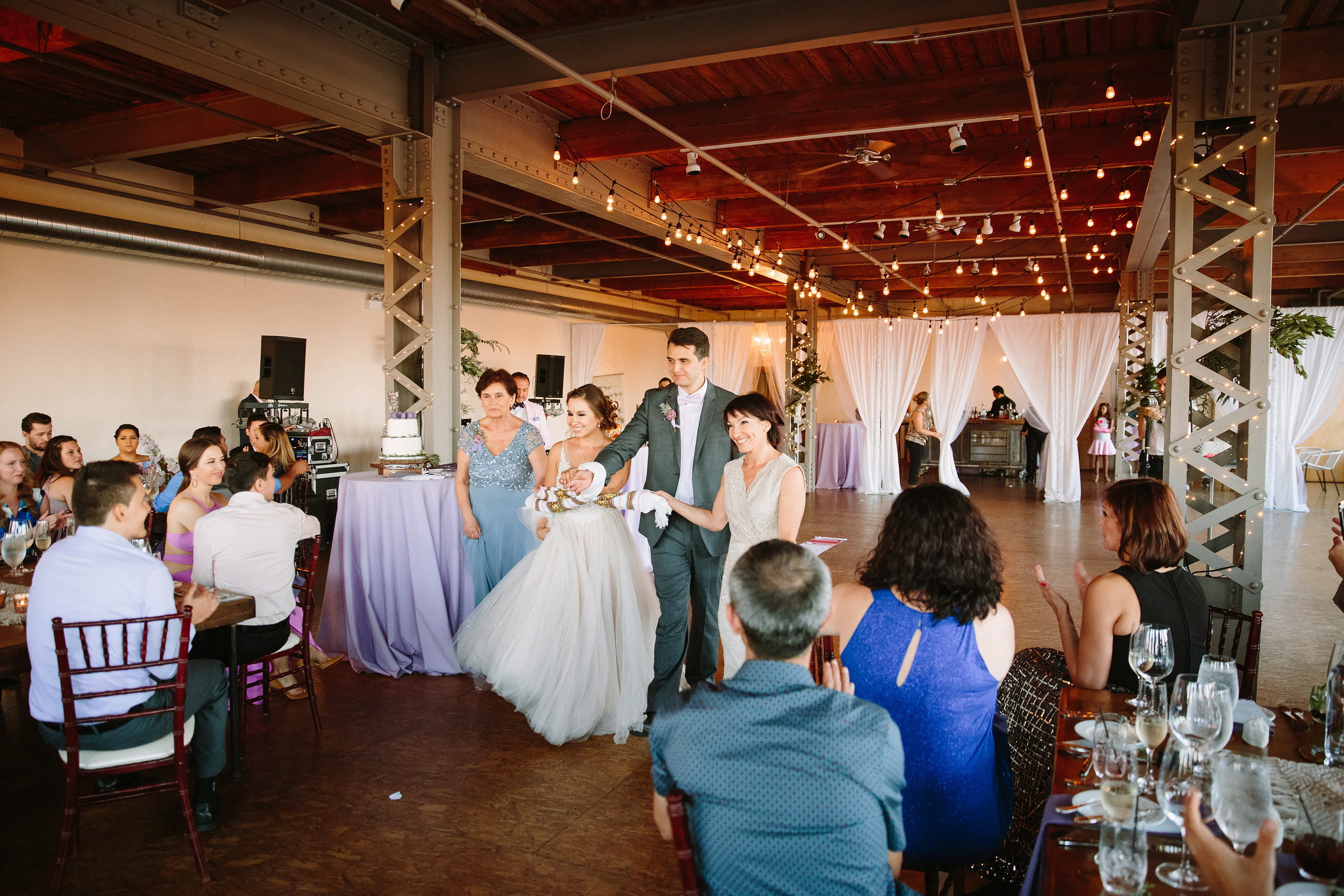 Wedding. Wedding family event photographer in Chicago Nick Yushevich