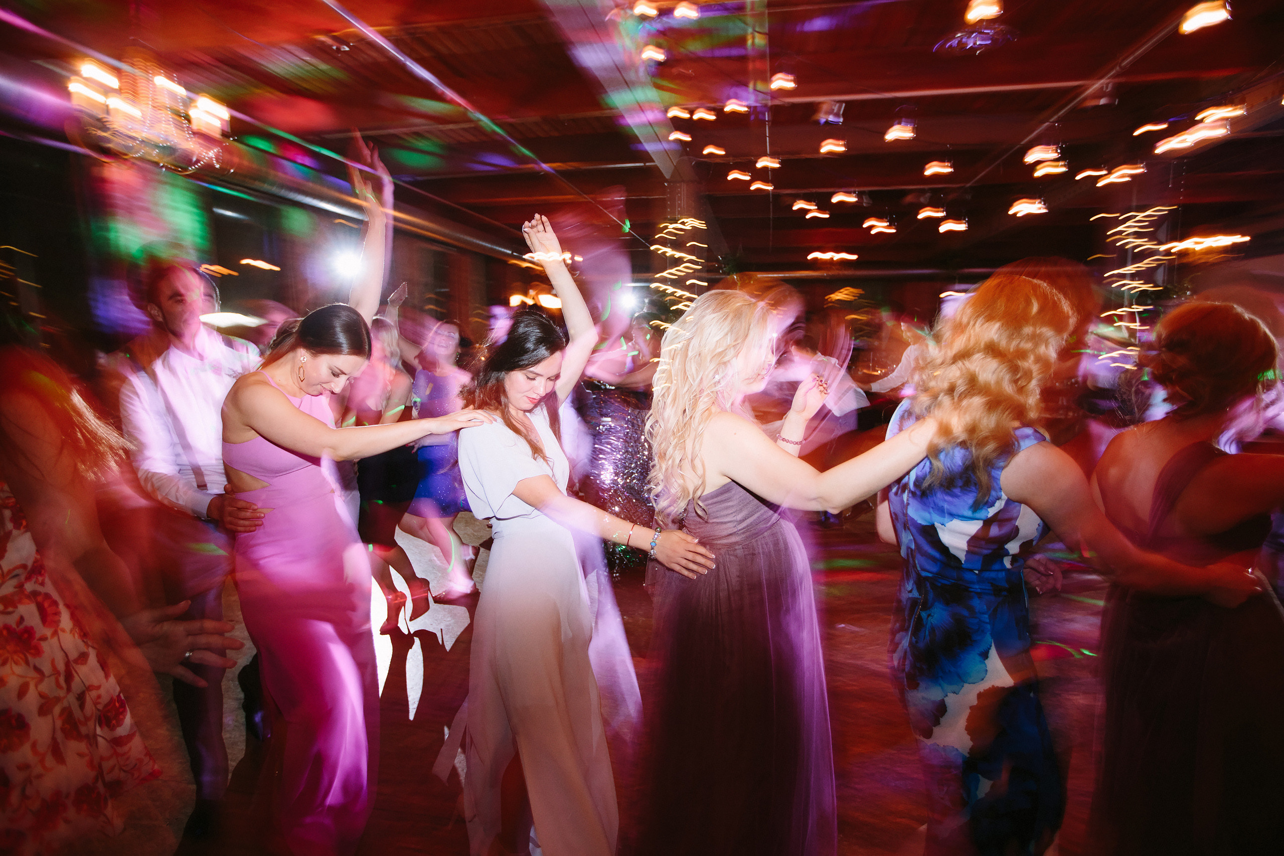 Wedding. Wedding family event photographer in Chicago Nick Yushevich