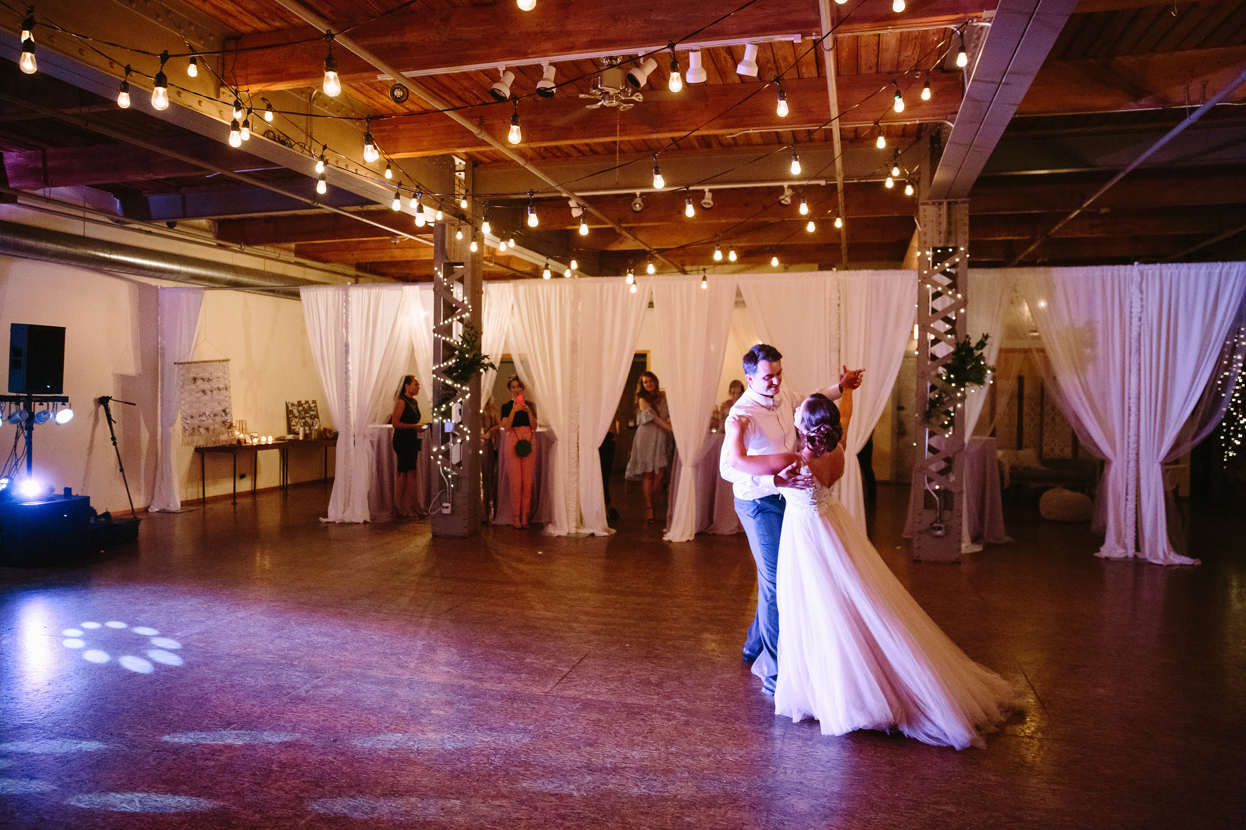 Wedding. Wedding family event photographer in Chicago Nick Yushevich