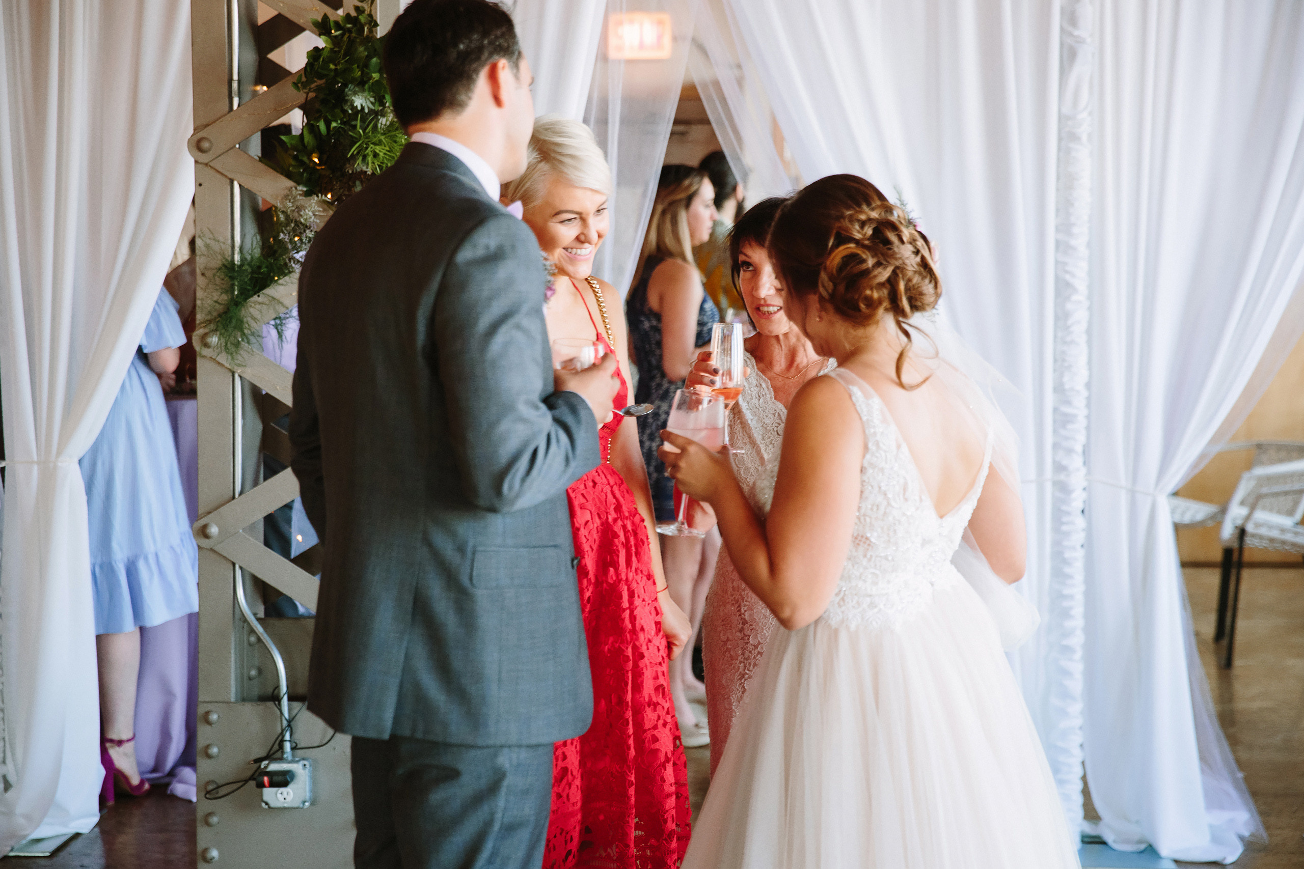 Wedding. Wedding family event photographer in Chicago Nick Yushevich