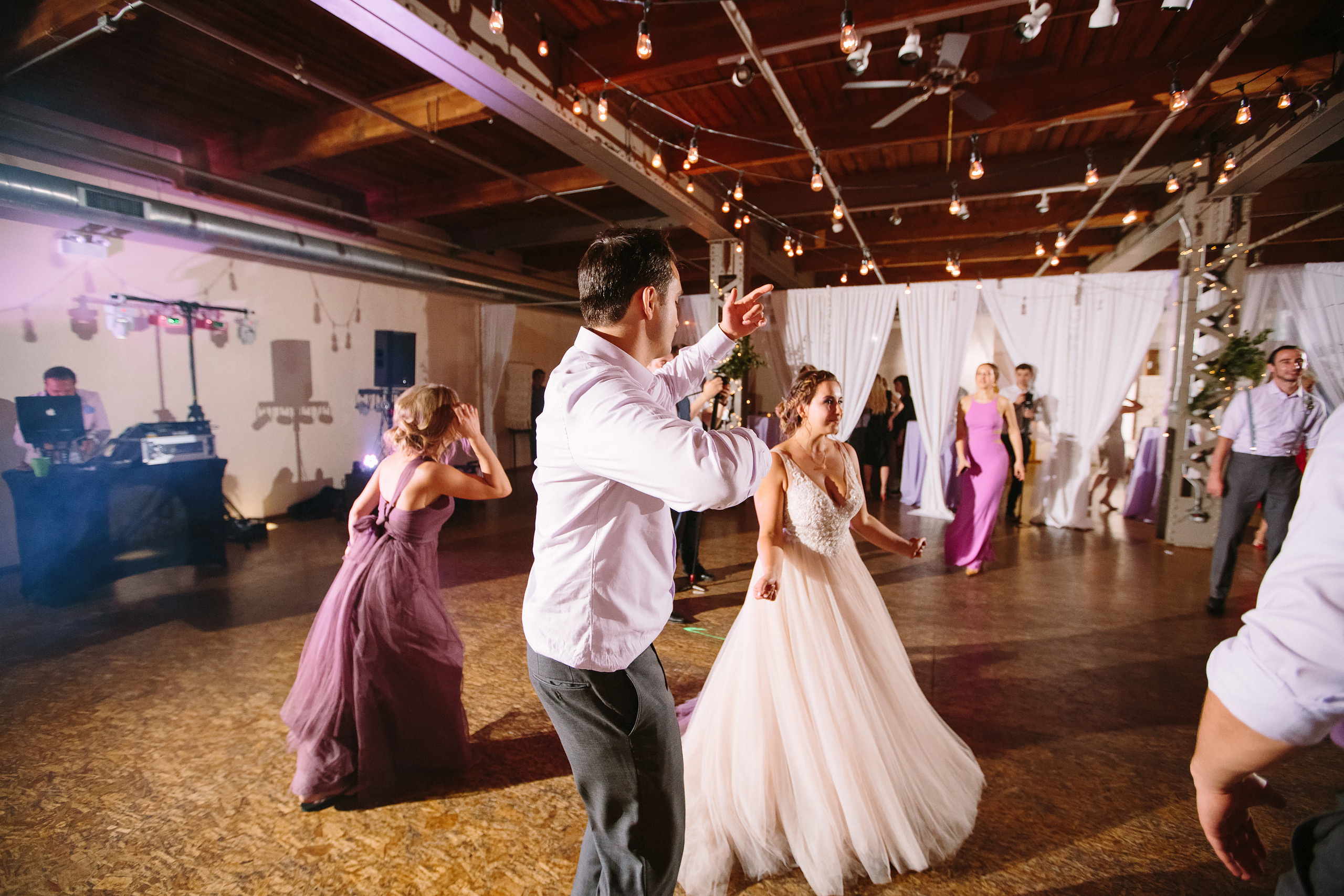 Wedding. Wedding family event photographer in Chicago Nick Yushevich