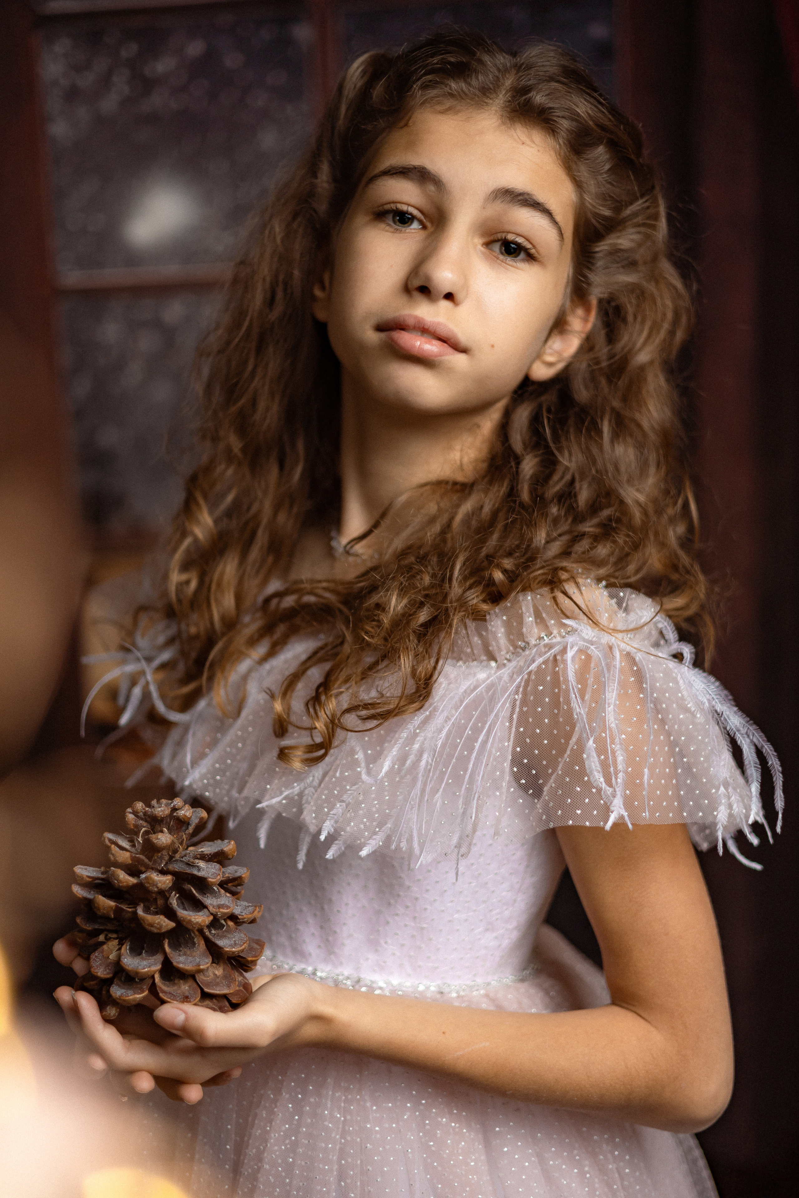 CHRISTMAS MINI FAMILY SESSIONS 2021. Professional garden design and photography services in London