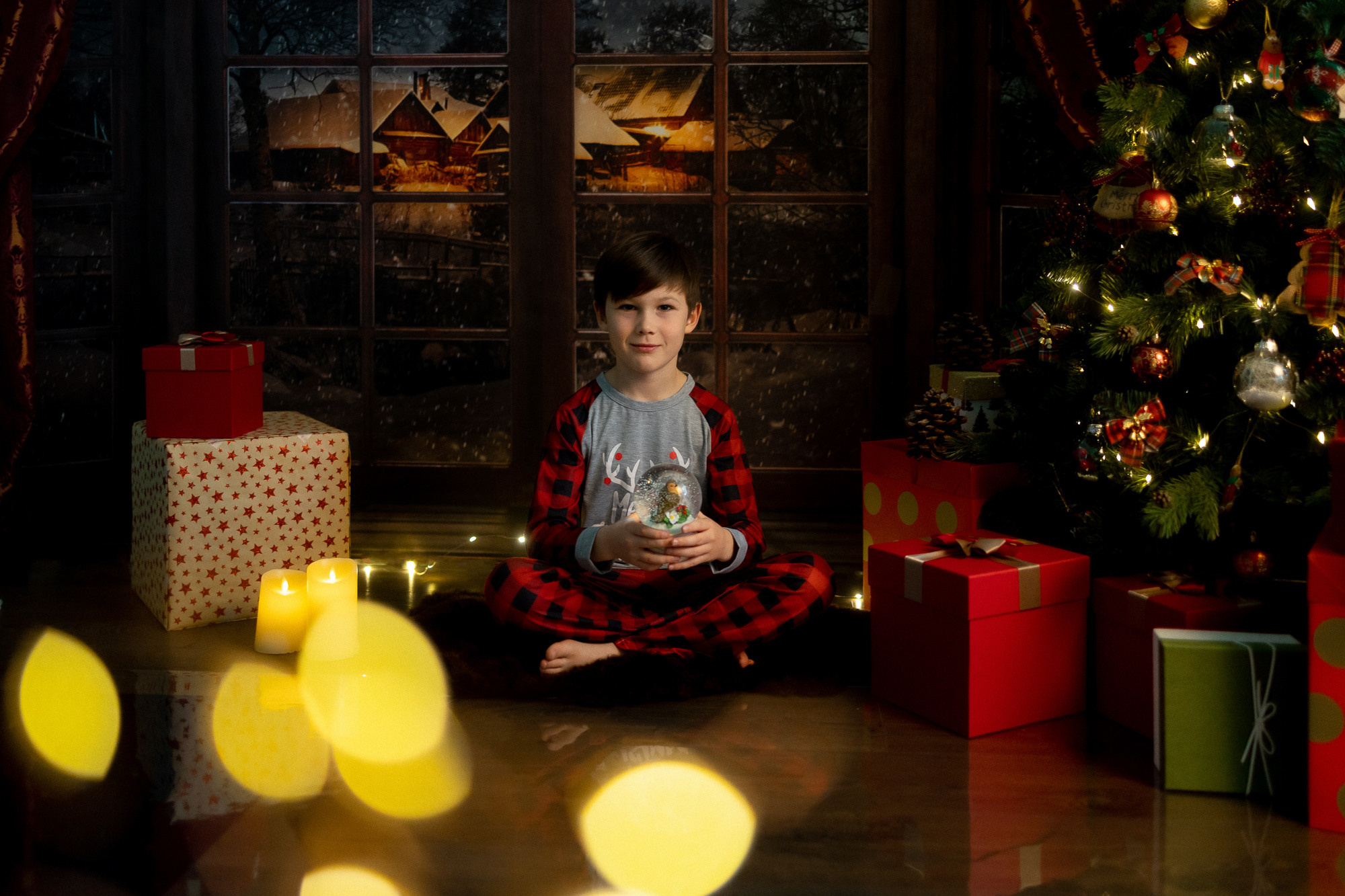 CHRISTMAS MINI FAMILY SESSIONS 2021. Professional garden design and photography services in London