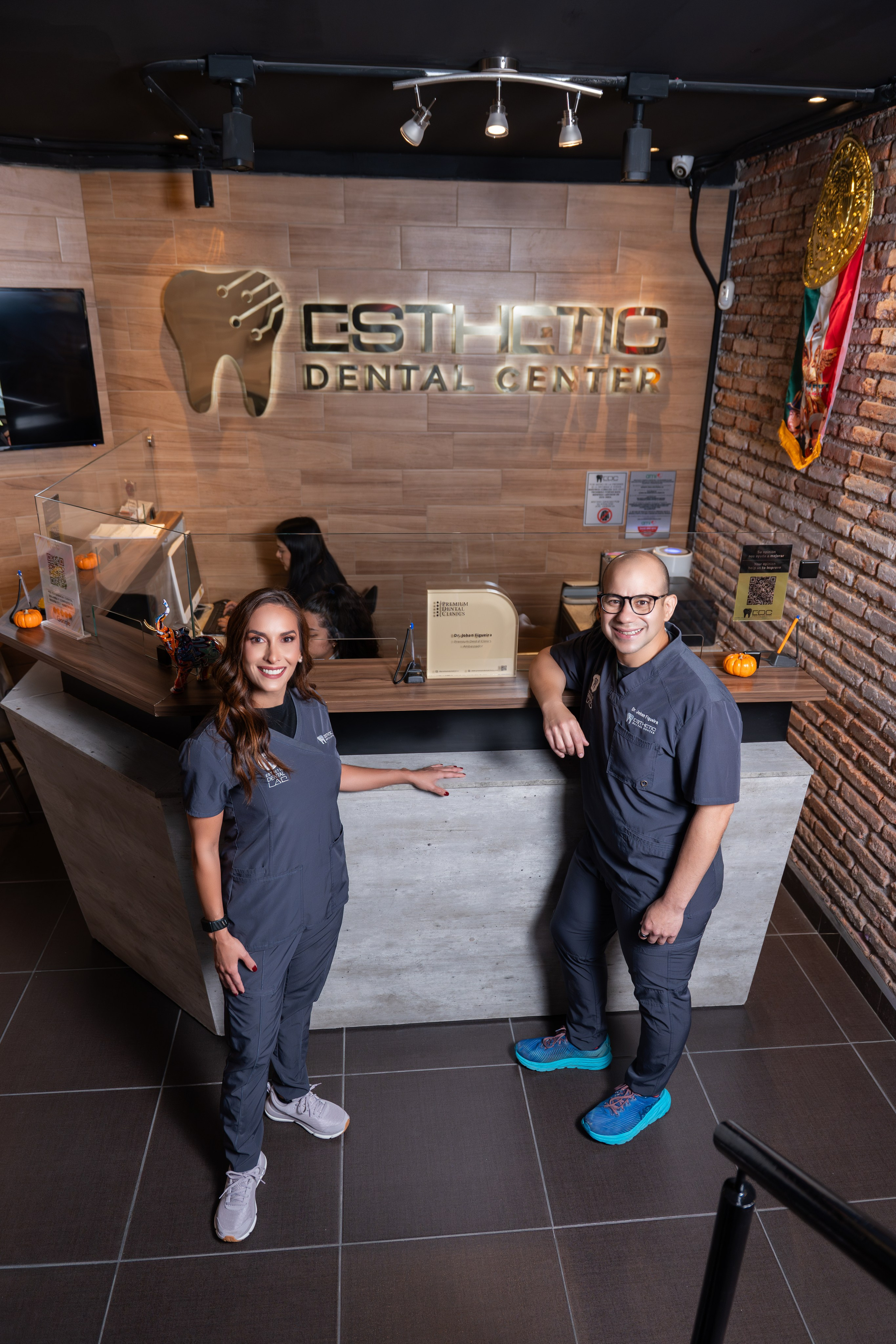 Esthetic Dental. Miguelsalasfoto
