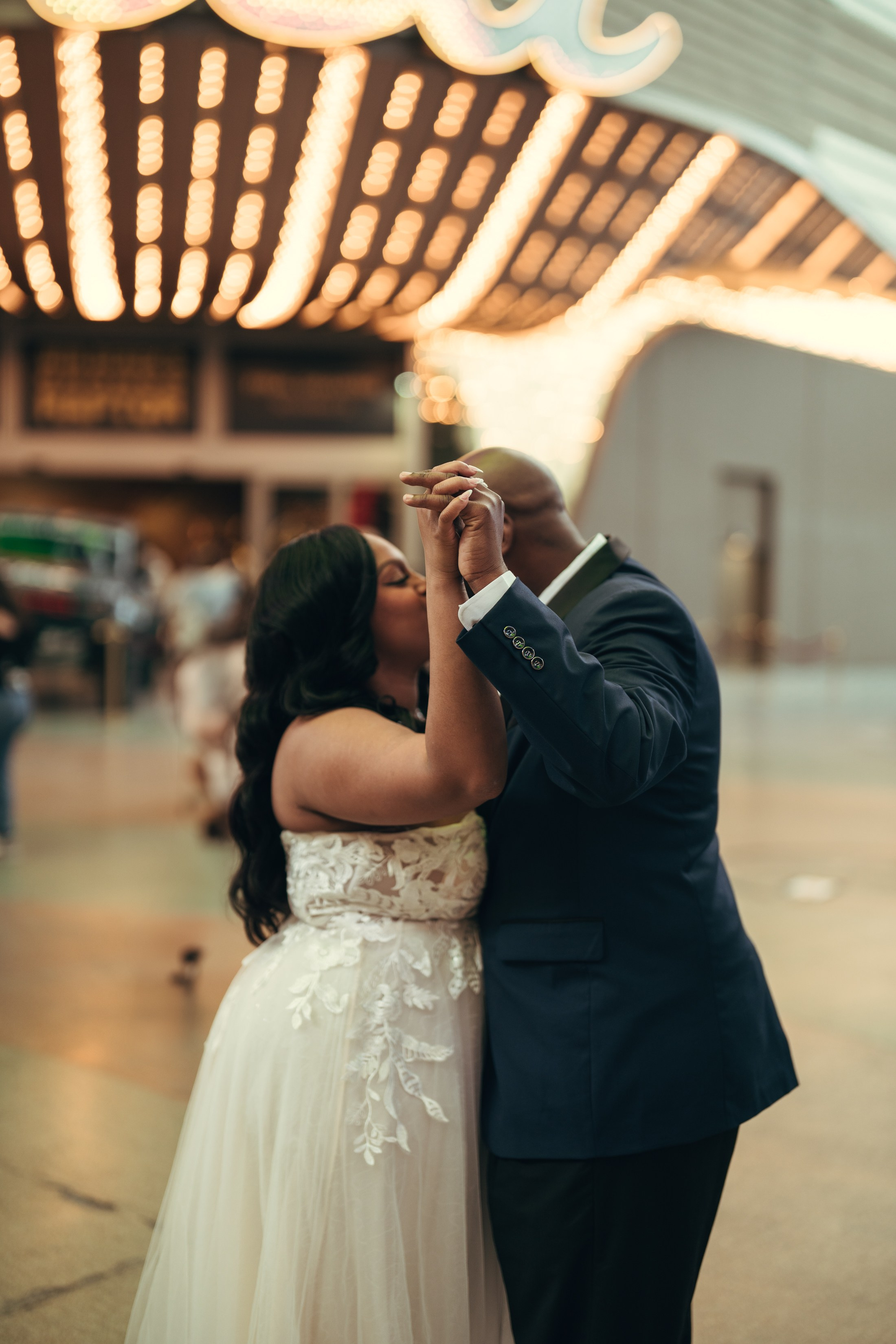 Jasmin&Keidrick. Wedding & elopement photographer Viktoriya Kravtsov. Las Vegas