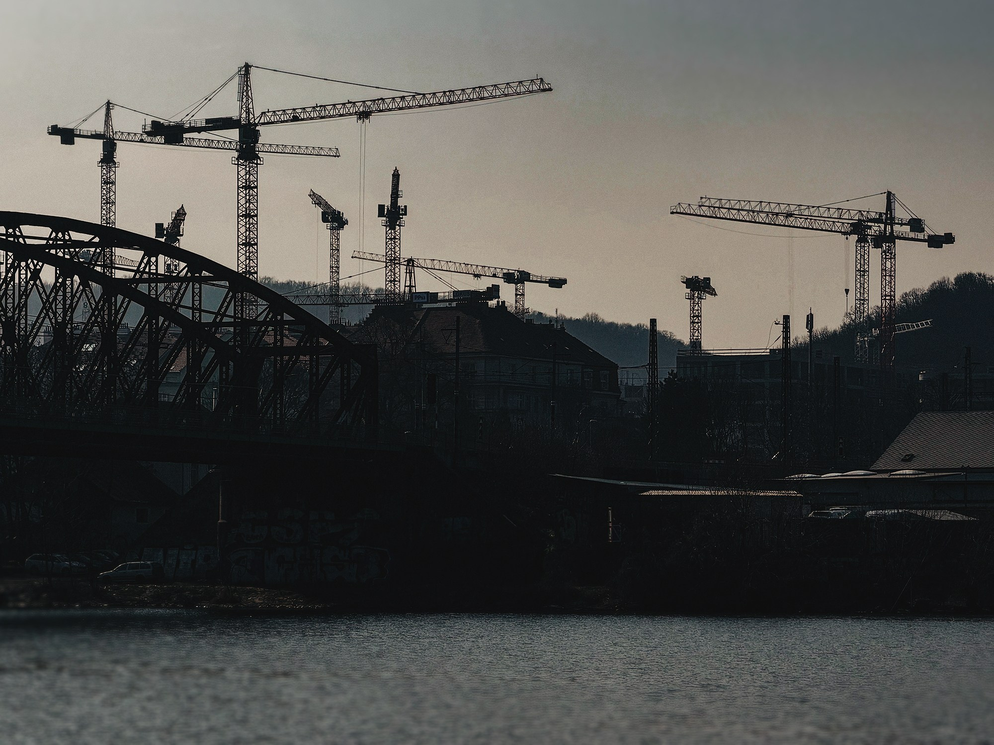 Фотопрогулка по Праге: как находить красивые кадры даже на телефон. Семейный и свадебный фотограф в Праге Наталья Федори