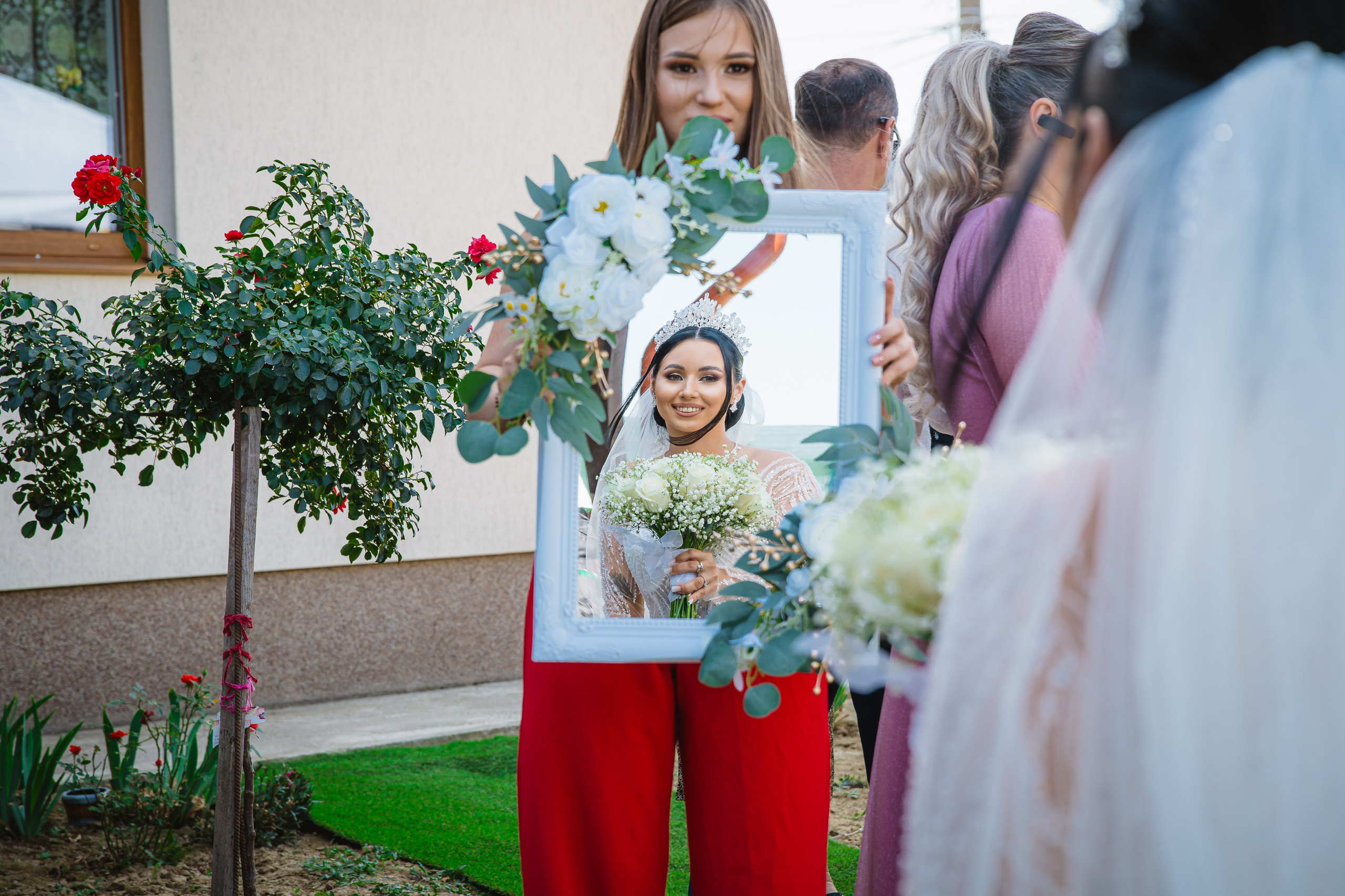 Bella & Adi. Foto Studio — Fotograf de evenimente, nunti, botezuri, portrete