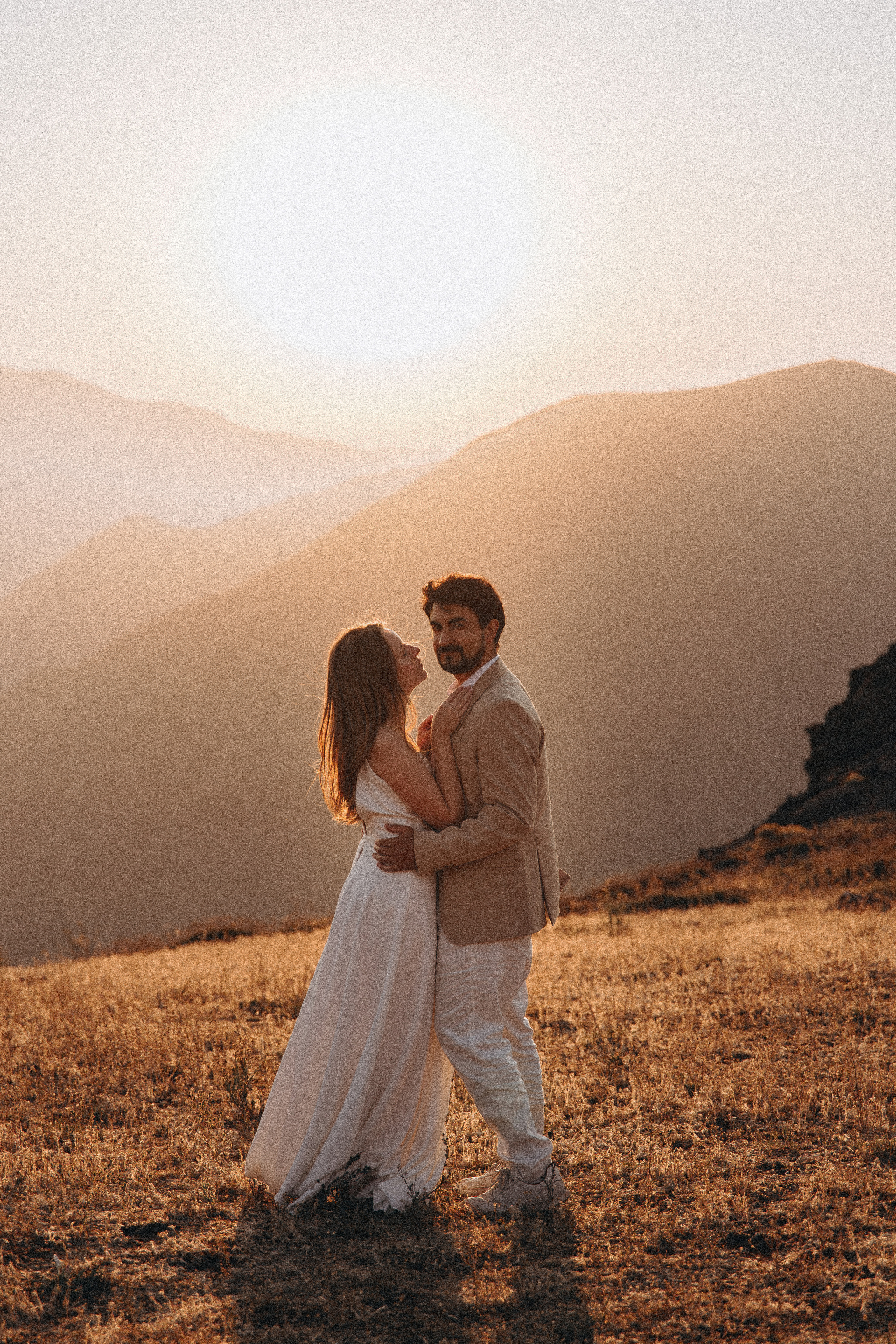 Elopement in the mountains. Fotógrafa familiar Santiago y Chile Anna Almazova