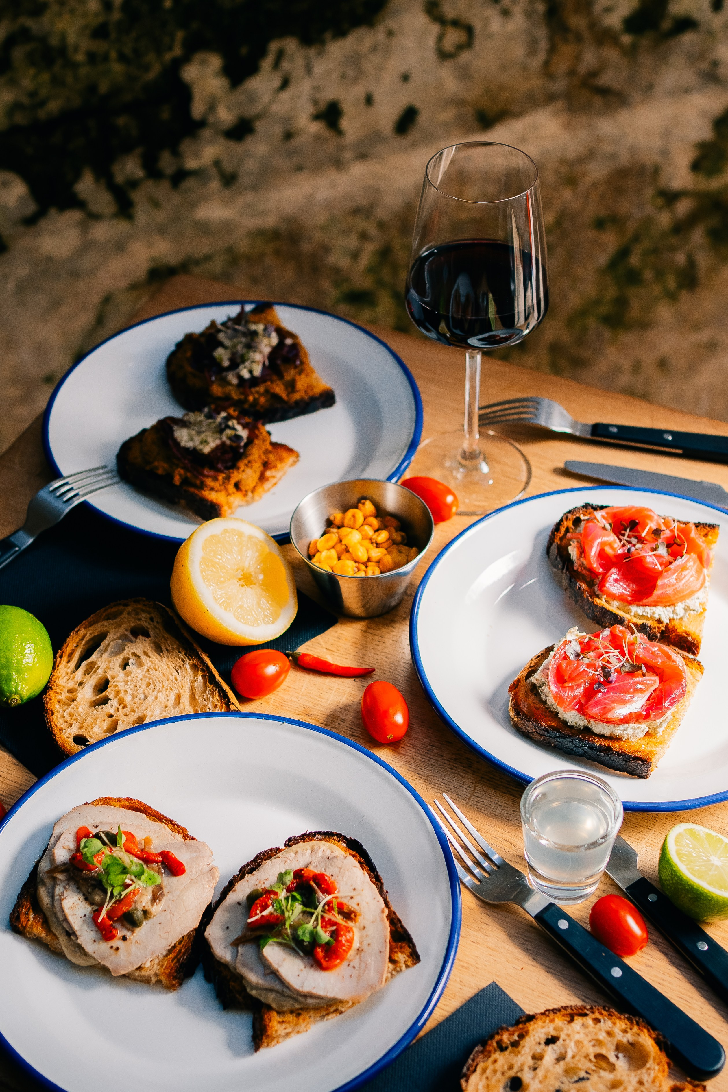 Menu de verão do bar Voyager 1. Maria Sher. Fotógrafa profissional do Porto, Portugal