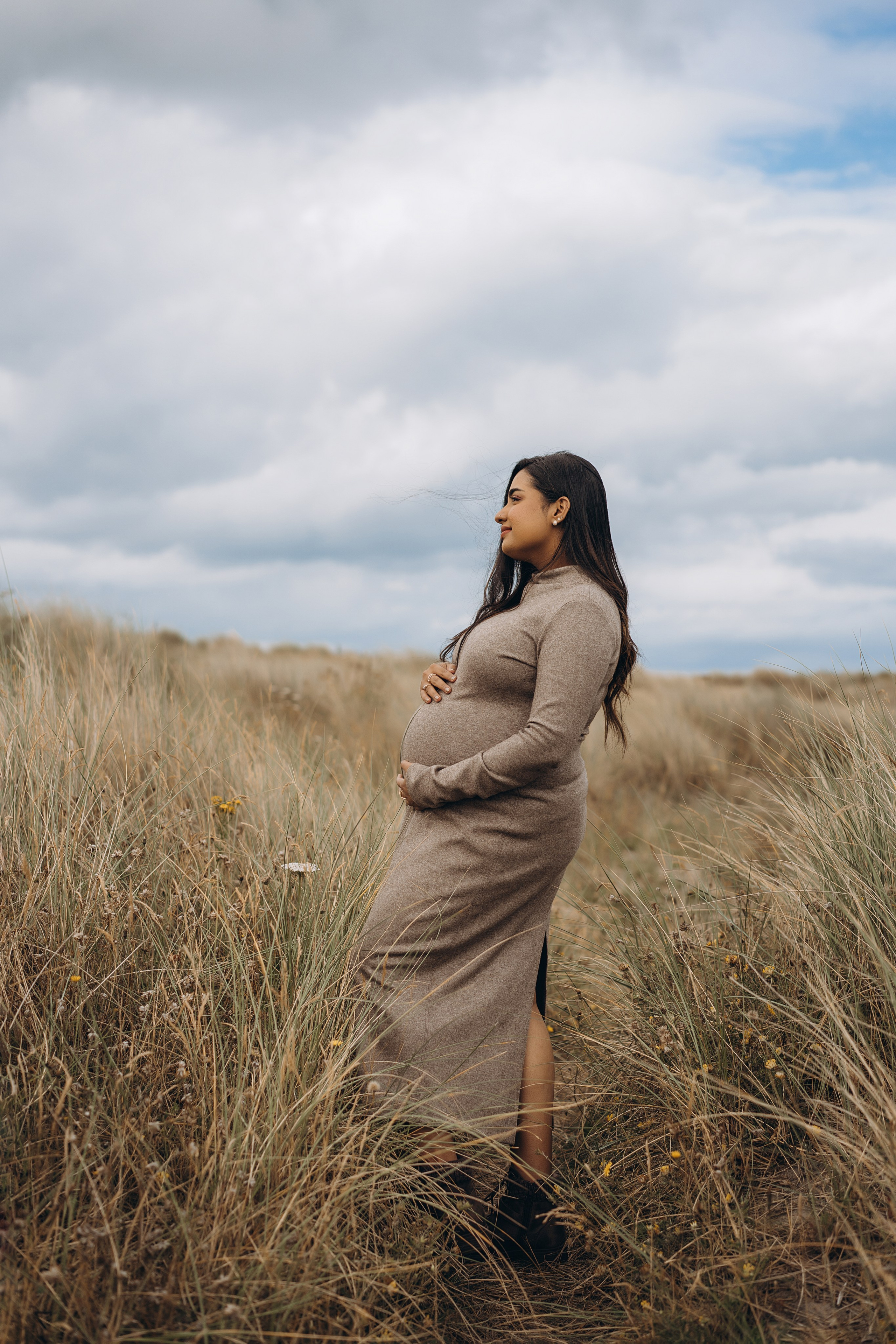Meera: Bull island. Maternity/Love story/Wedding photographer