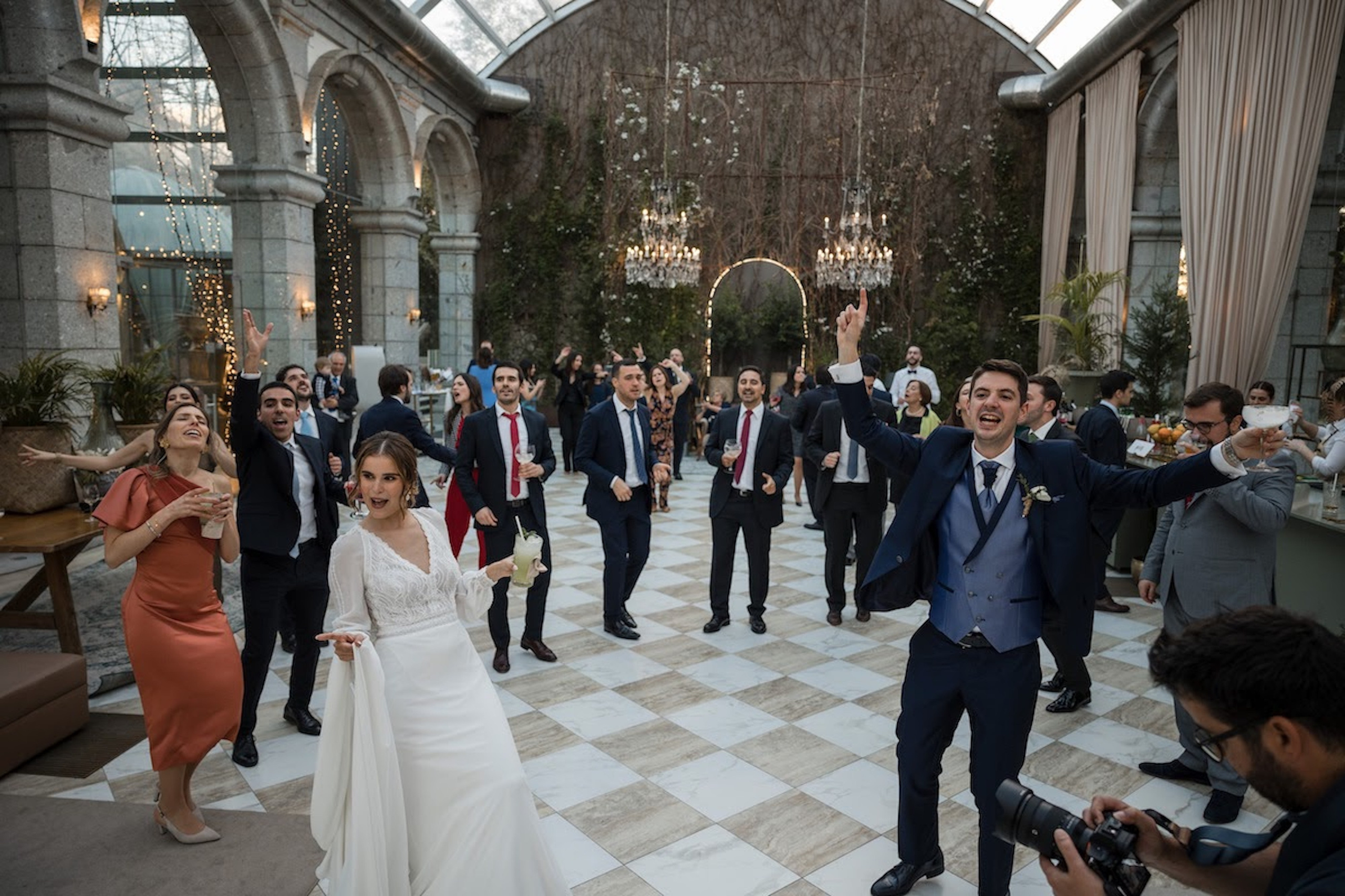 Elegant Wedding at Solar da Levada Braga. Lisbon Wedding Photographer | Elegant Wedding Storytelling