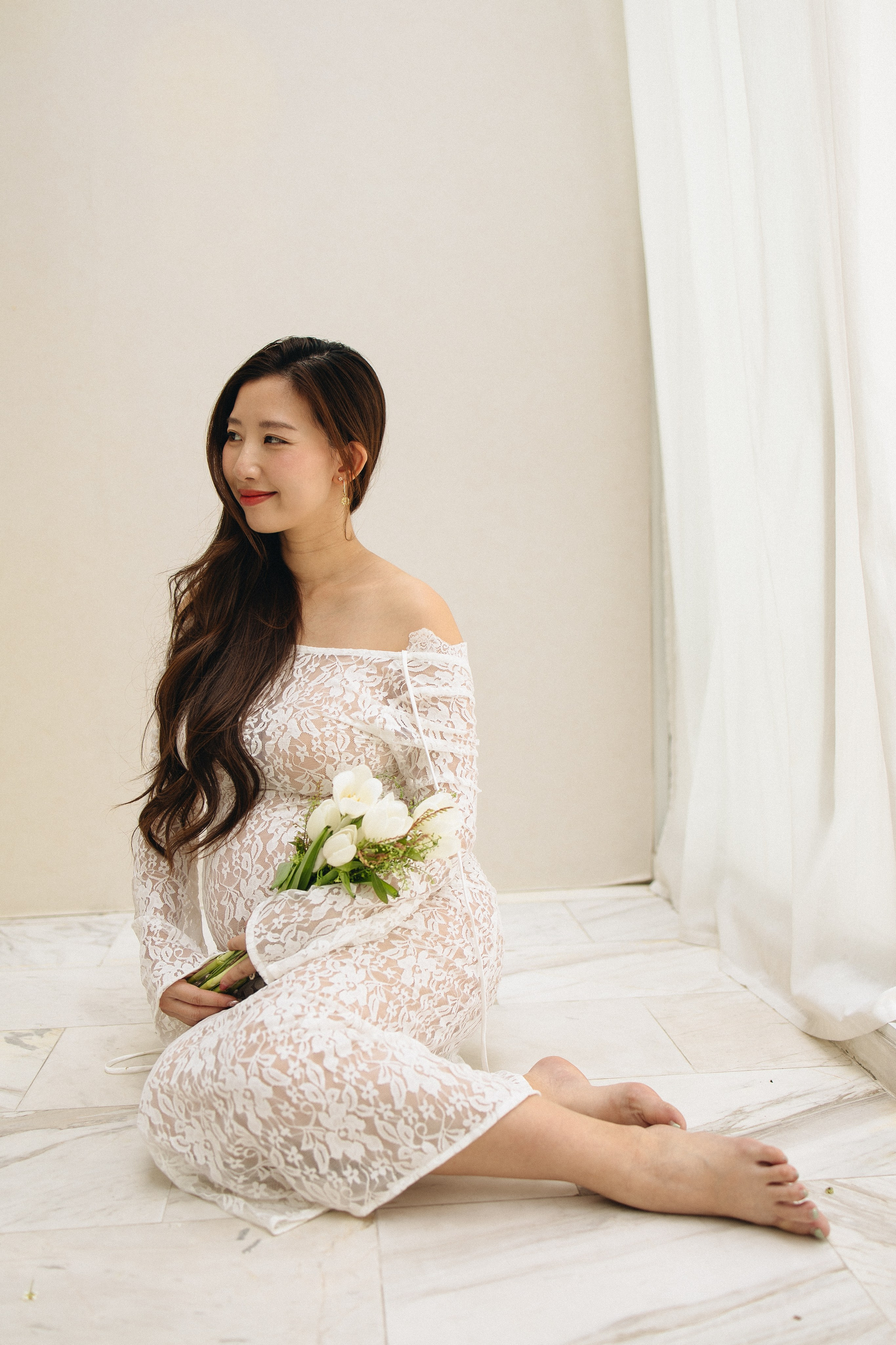 The Sweetest Anticipation. Family and wedding photographer in Bangkok, Thailand