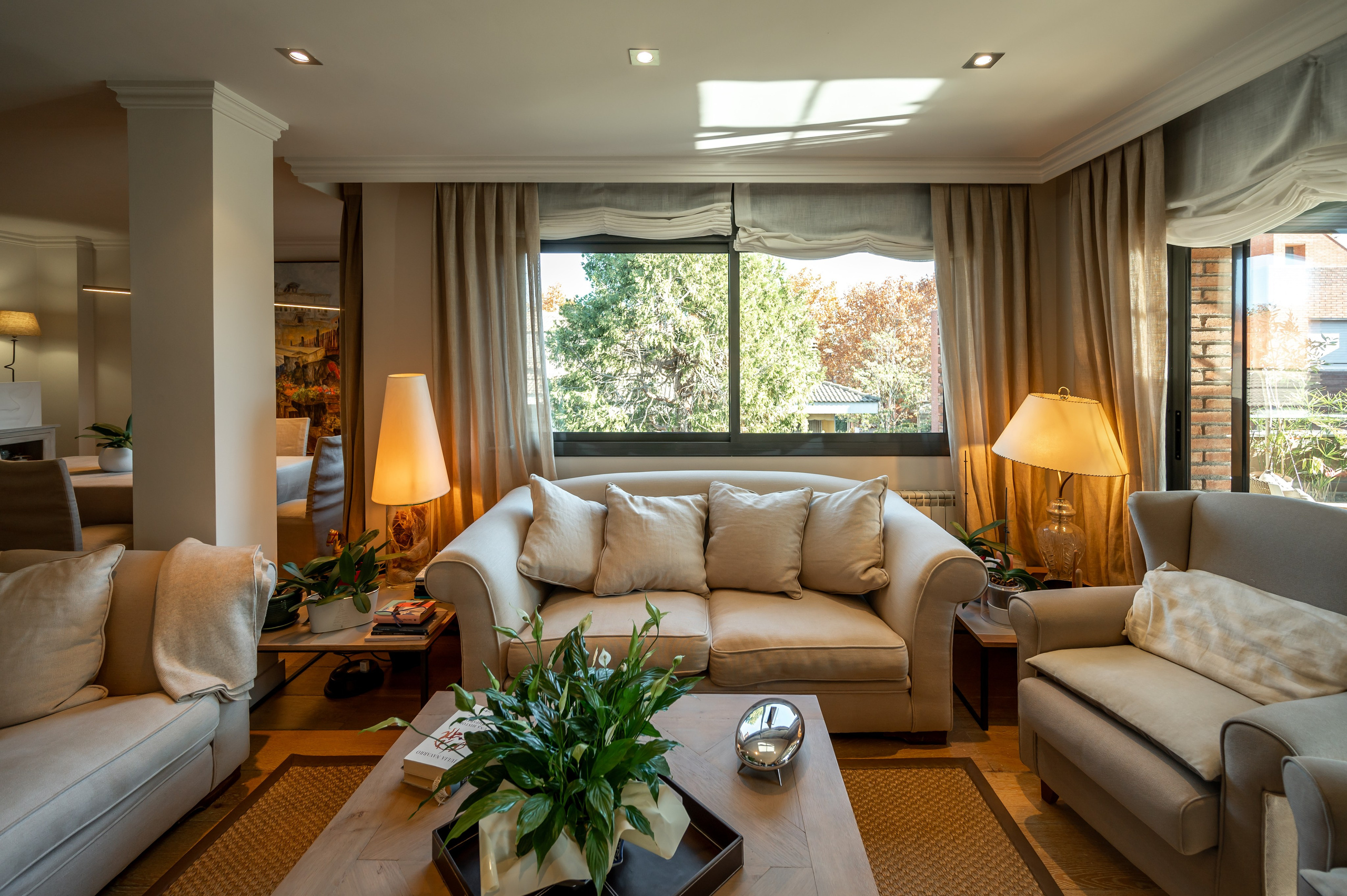 Interiores. Photographer, designer, contentmaker Ivan Batin