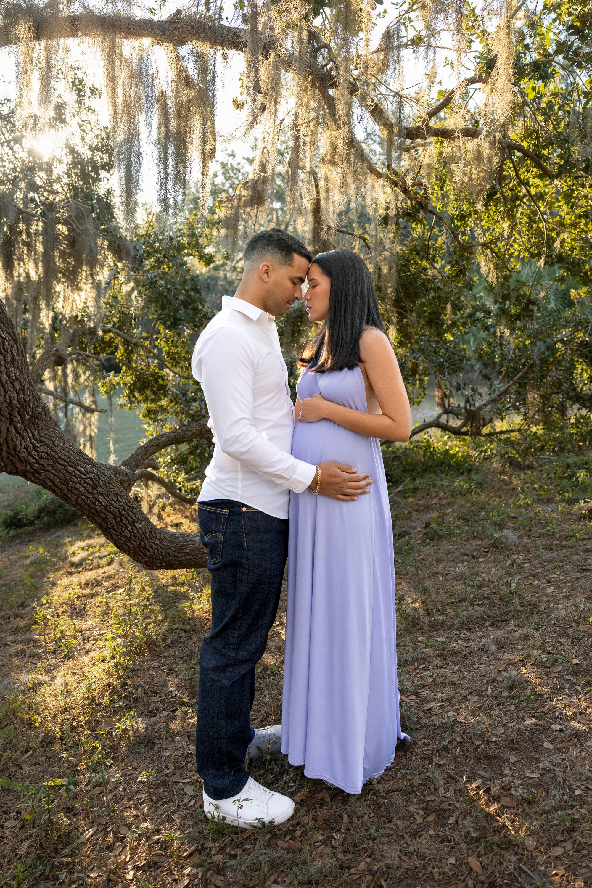 maternity park session for a couple
