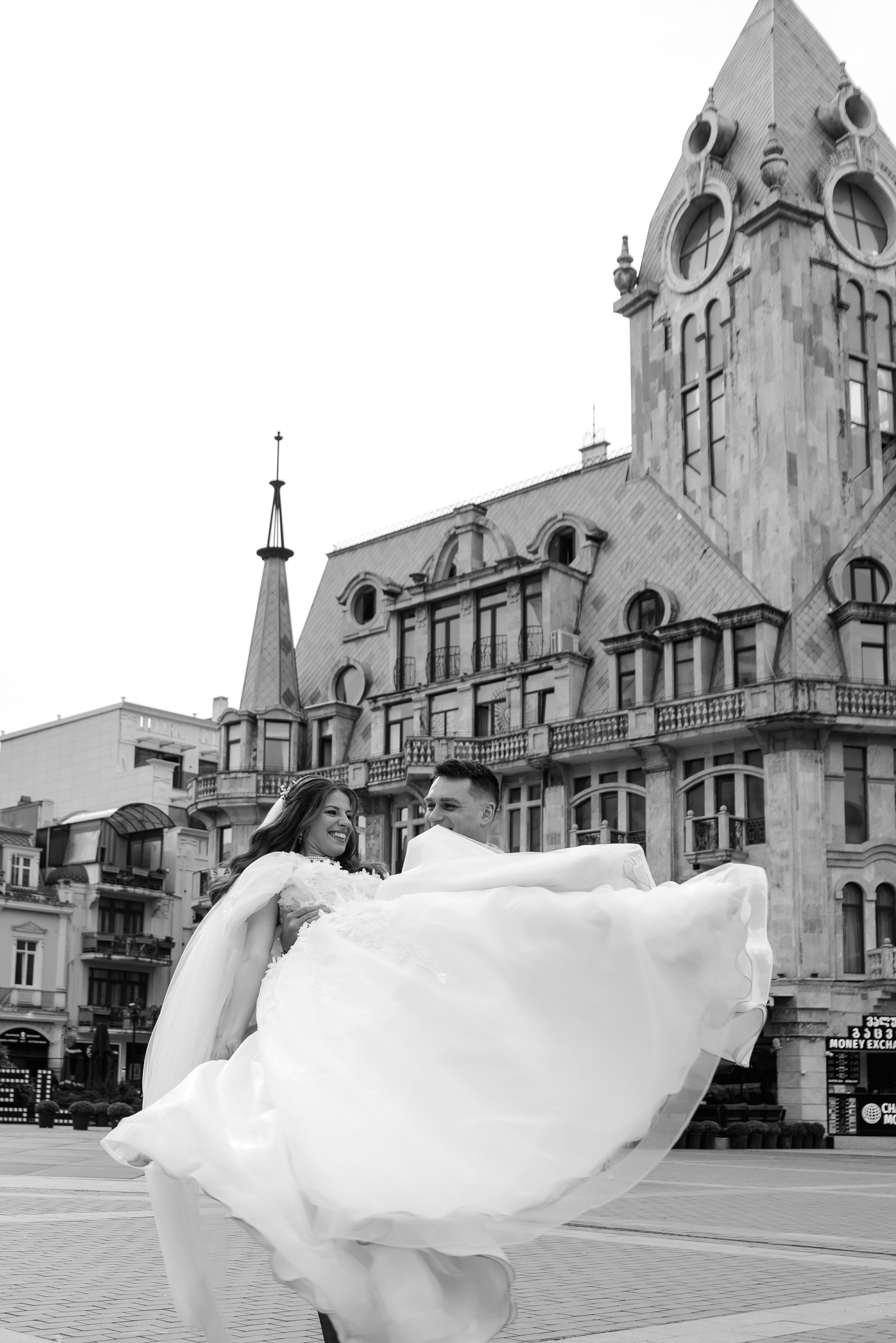 Свадьба на море в Батуми. Свадебные фотографы в Грузии, Армении. Макс Коваленко и Лара Татосян. Свадебный видеограф