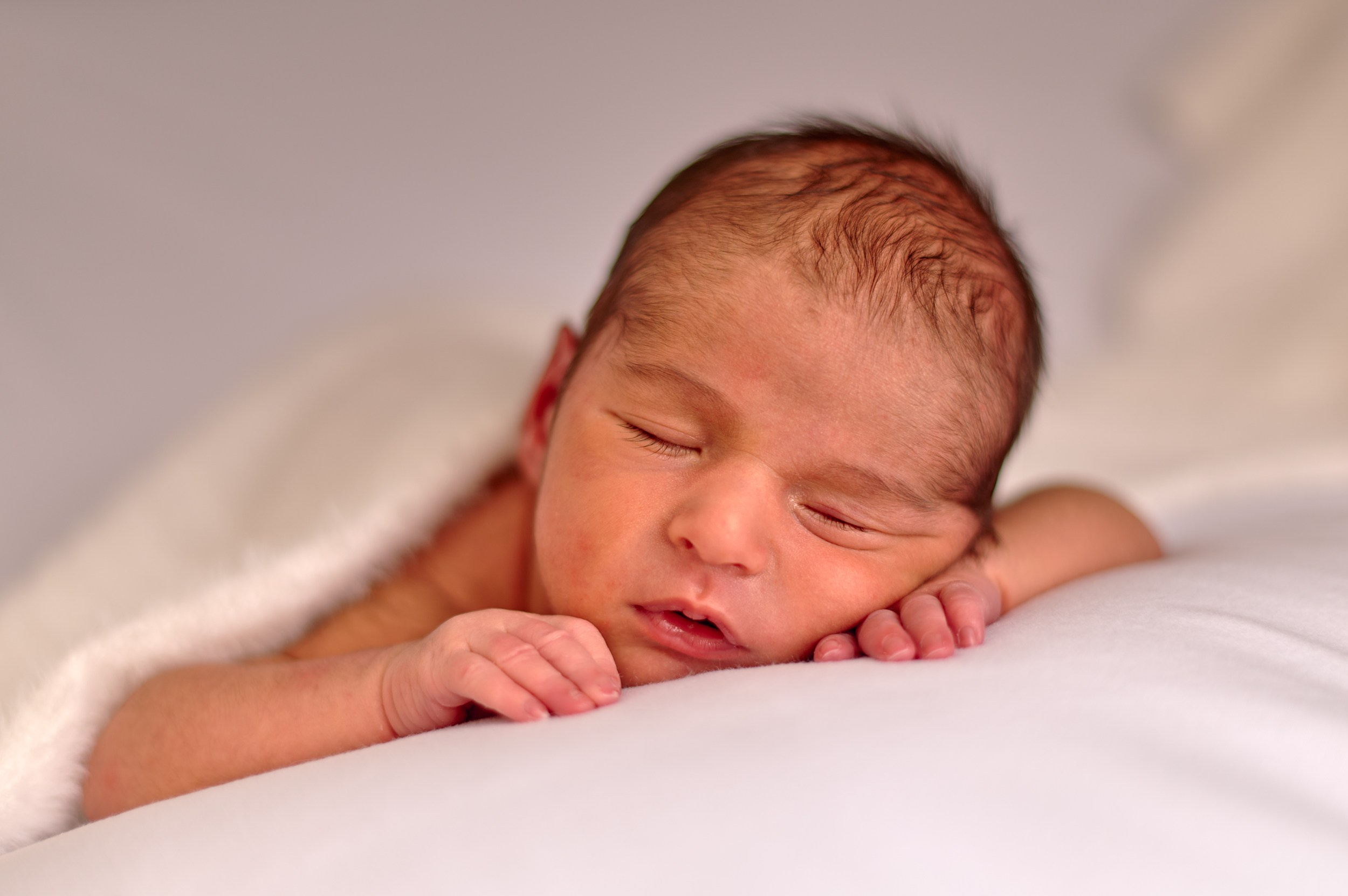 Newborn Photography by Irene Chaikeen | Essex & London Areas. Irene Chaikeen | Maternity and newborn photoshoot in Essex/London