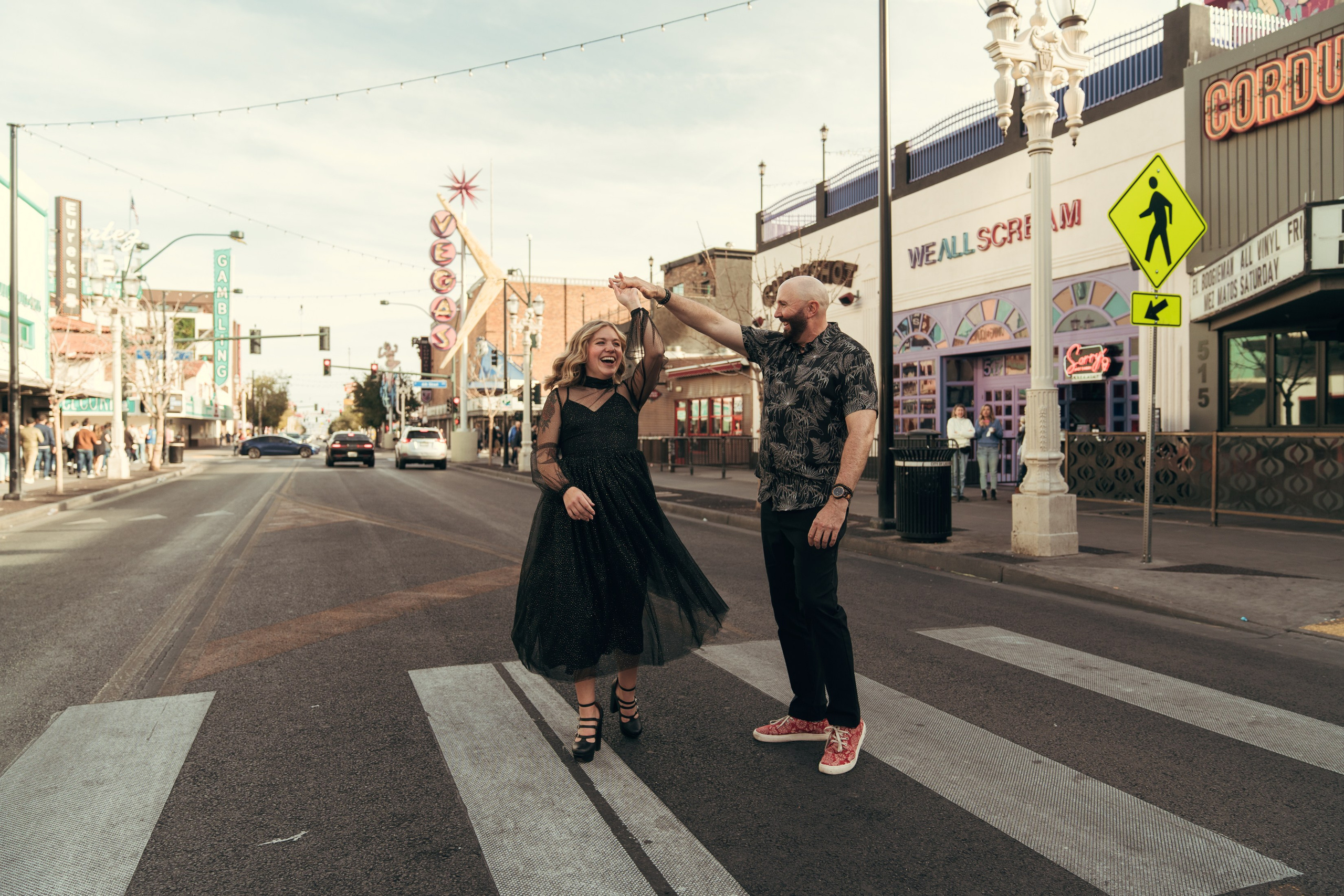 Bri&John. Wedding & elopement photographer Viktoriya Kravtsov. Las Vegas
