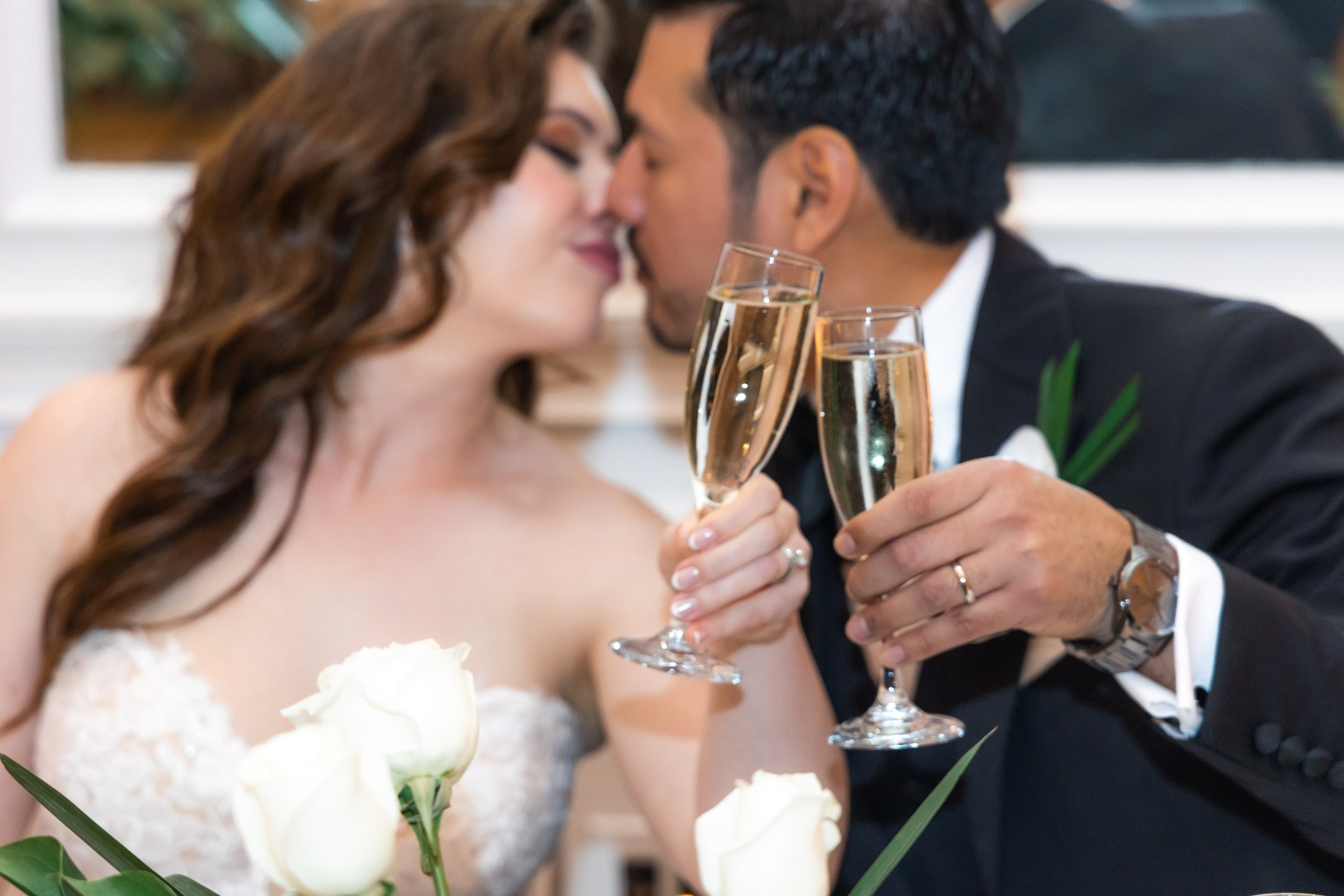 Alyssa and Daniel, The Palms Hotel, Miami. Wedding Photo & Video