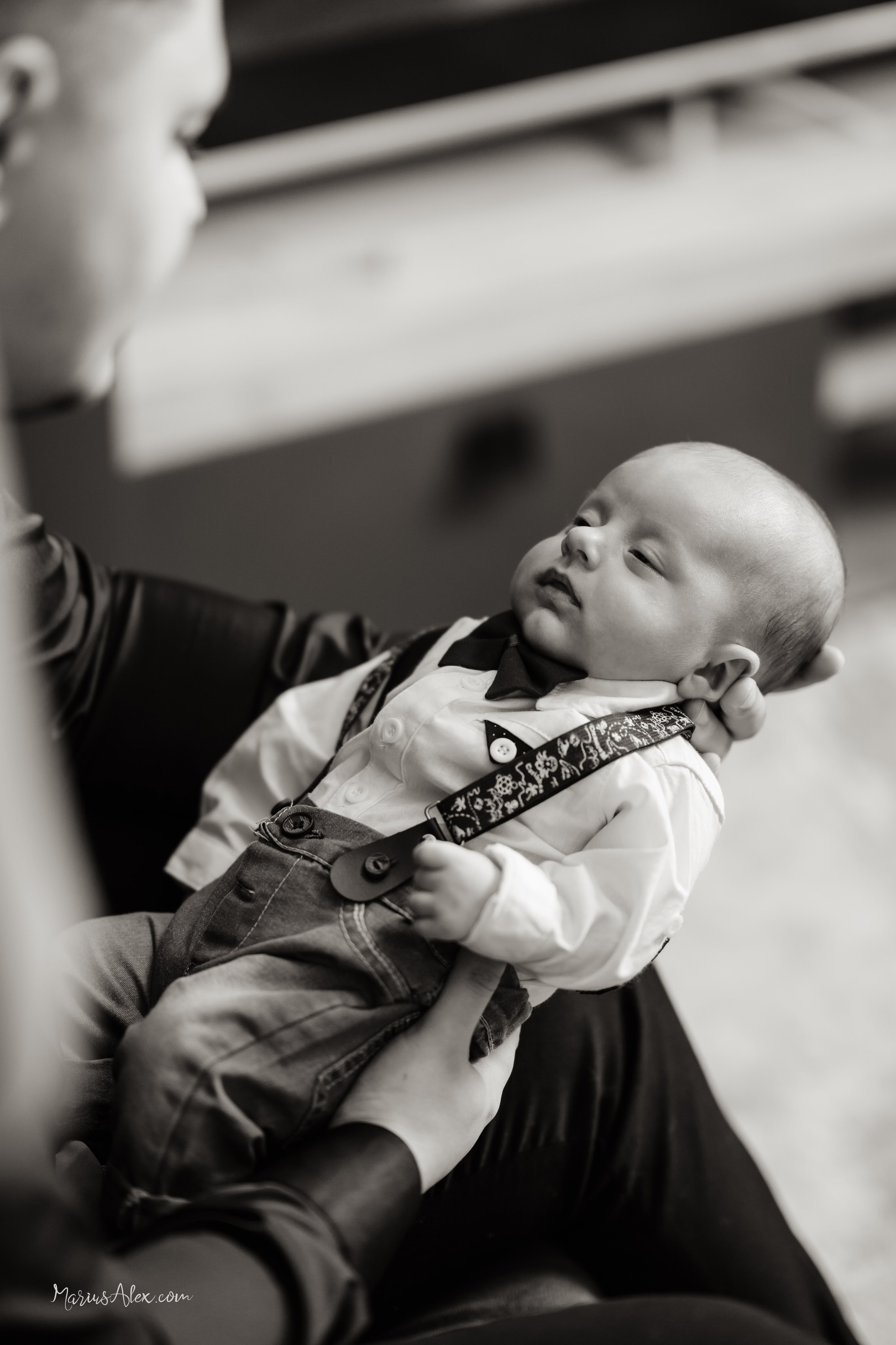 Micutul Mathias - Cel mai distractiv botez. Marius Alex fotograf de eveniment si portret din Suceava