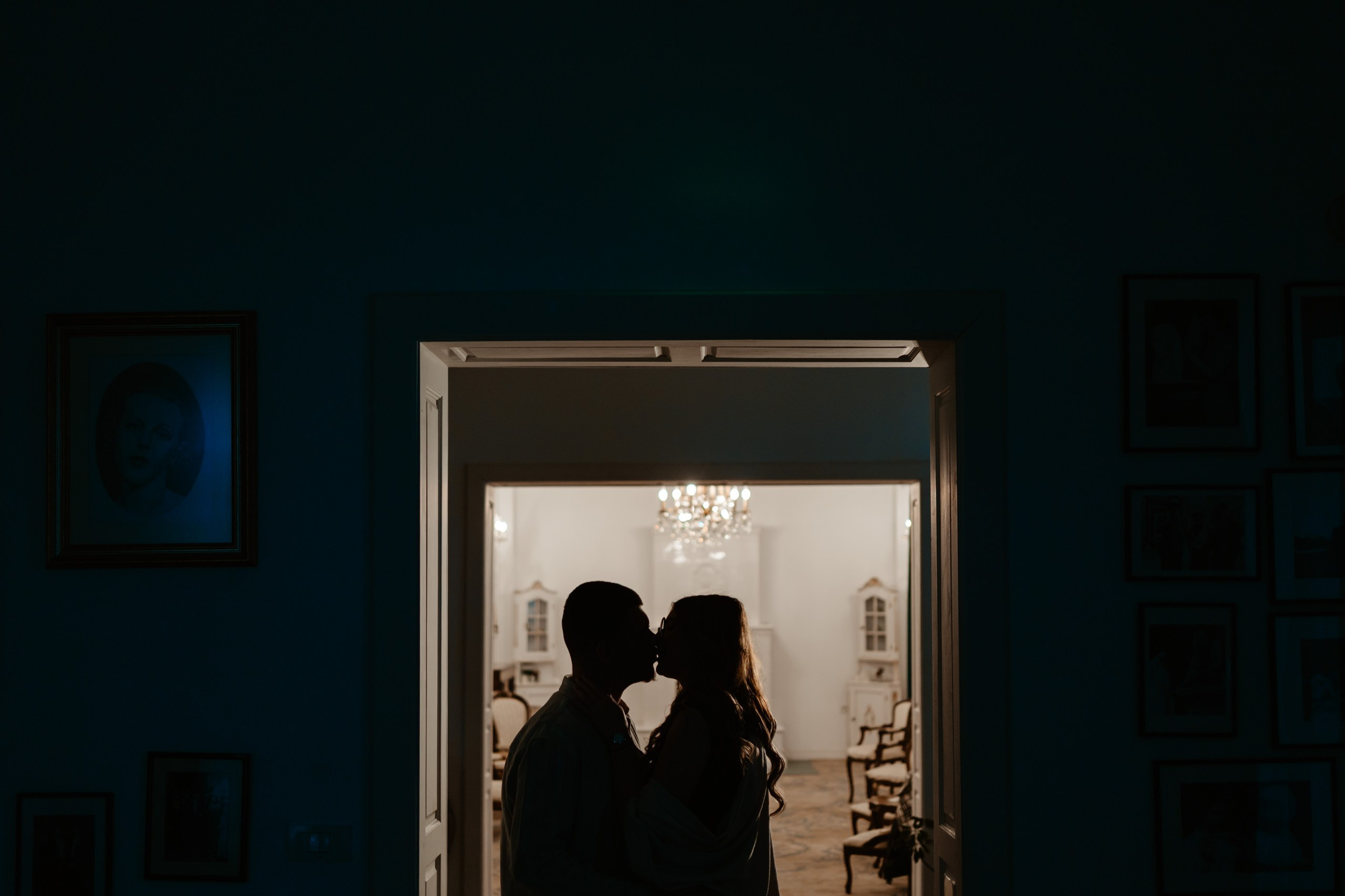 Save the Date | Bacău Conac Buzdugan. Foto-Video Nunta Iasi, Suceava, Bucuresti / Disponibilitate 2025 — 2026 — 2027