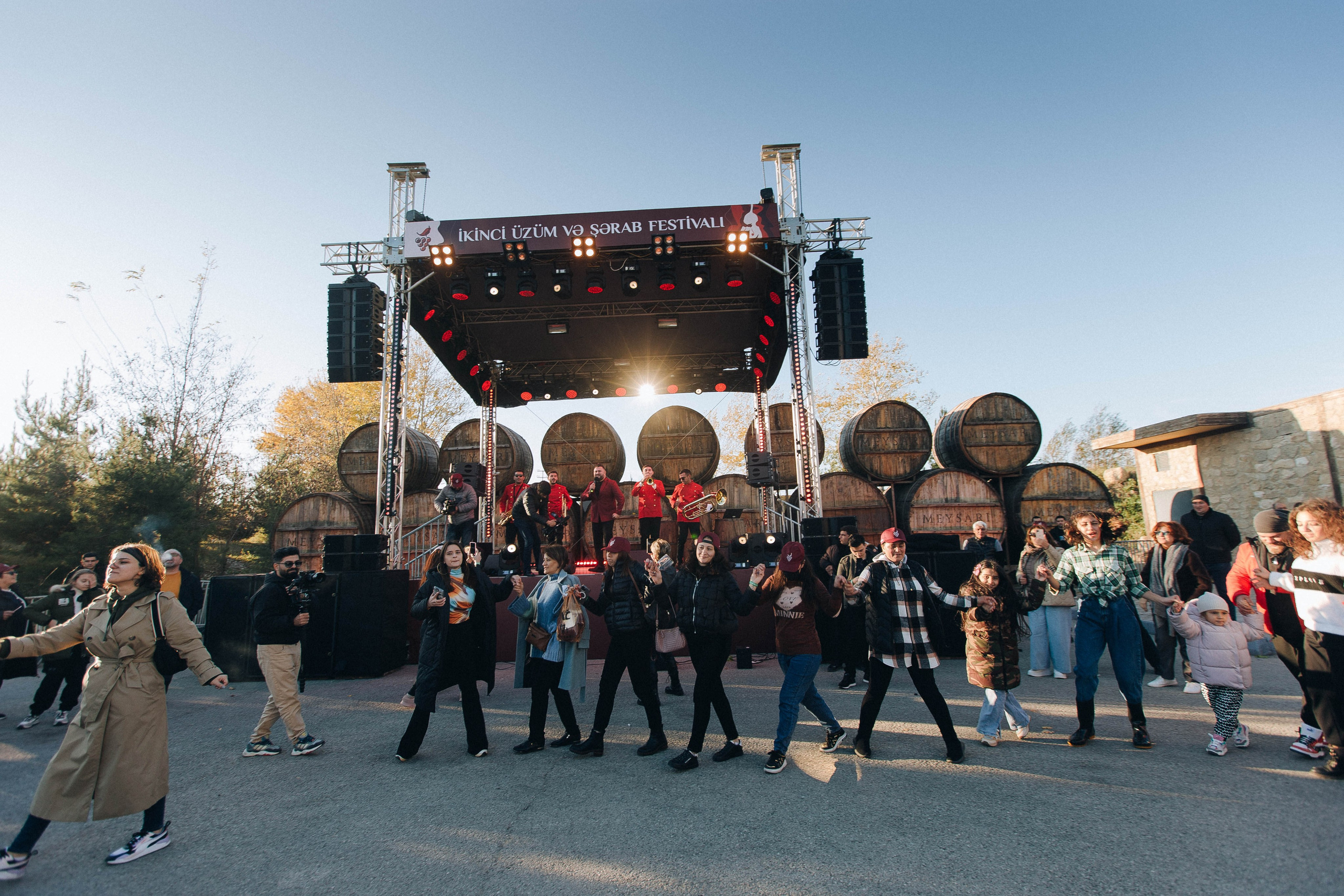 MEYSARI WINE FESTIVAL. Wedding&Event photographer Ismail Rzayev in Baku