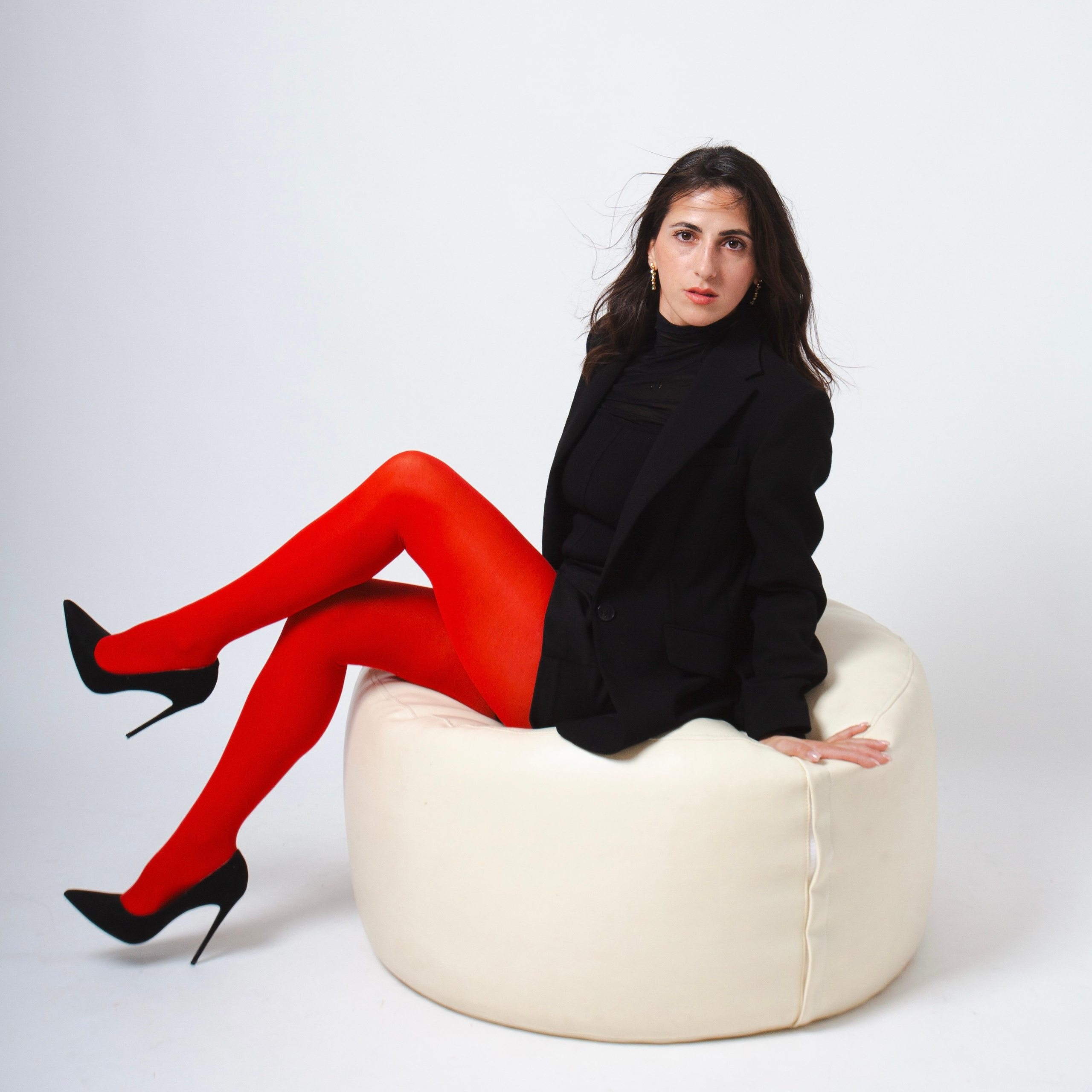 Женские автопортреты. Студия автопортрета в Пафосе | SELFME