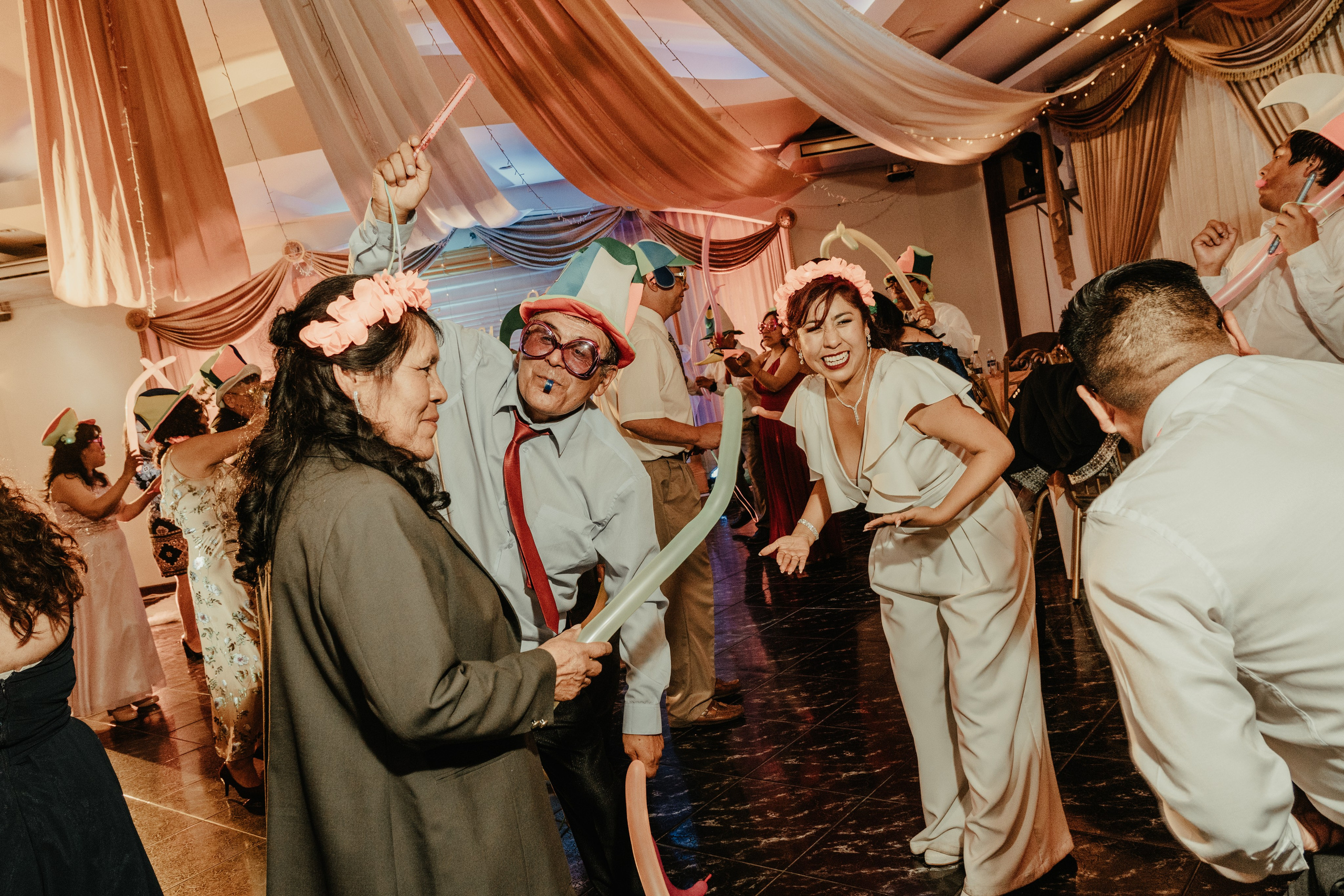 VANESSA + FRANKLIN BODA RELIGIOSA. Studio KVTA | Fotografía y Video de Bodas en Arequipa