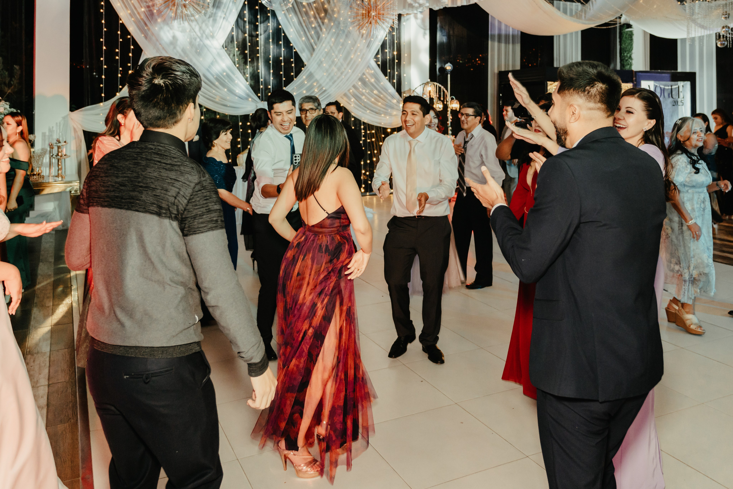 VANIA + LUIS BODA CIVIL. Studio KVTA | Fotografía y Video de Bodas en Arequipa
