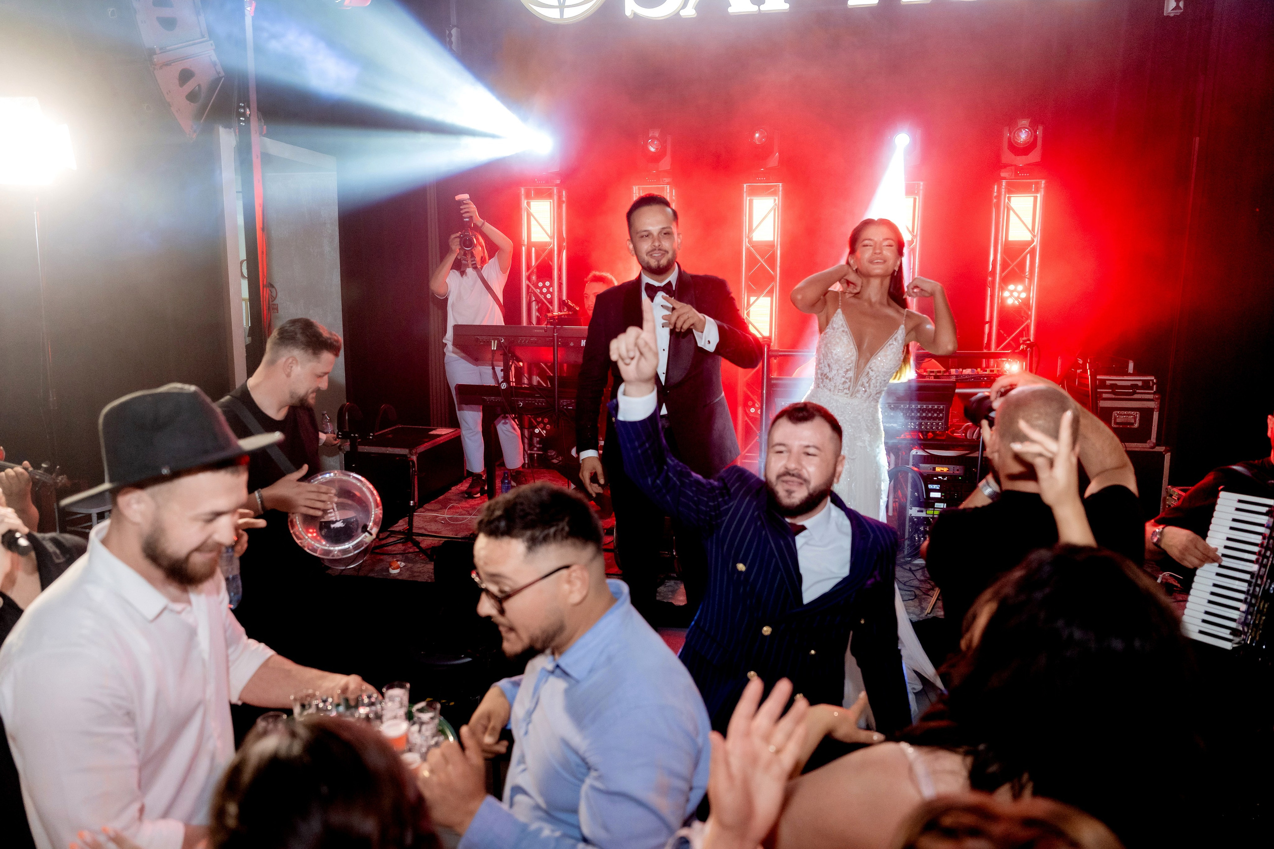Laura si Felix - Nunta la Domeniile Saftica. Fotografi de nunta in Bucuresti, Iulia si Stefan Ovidiu