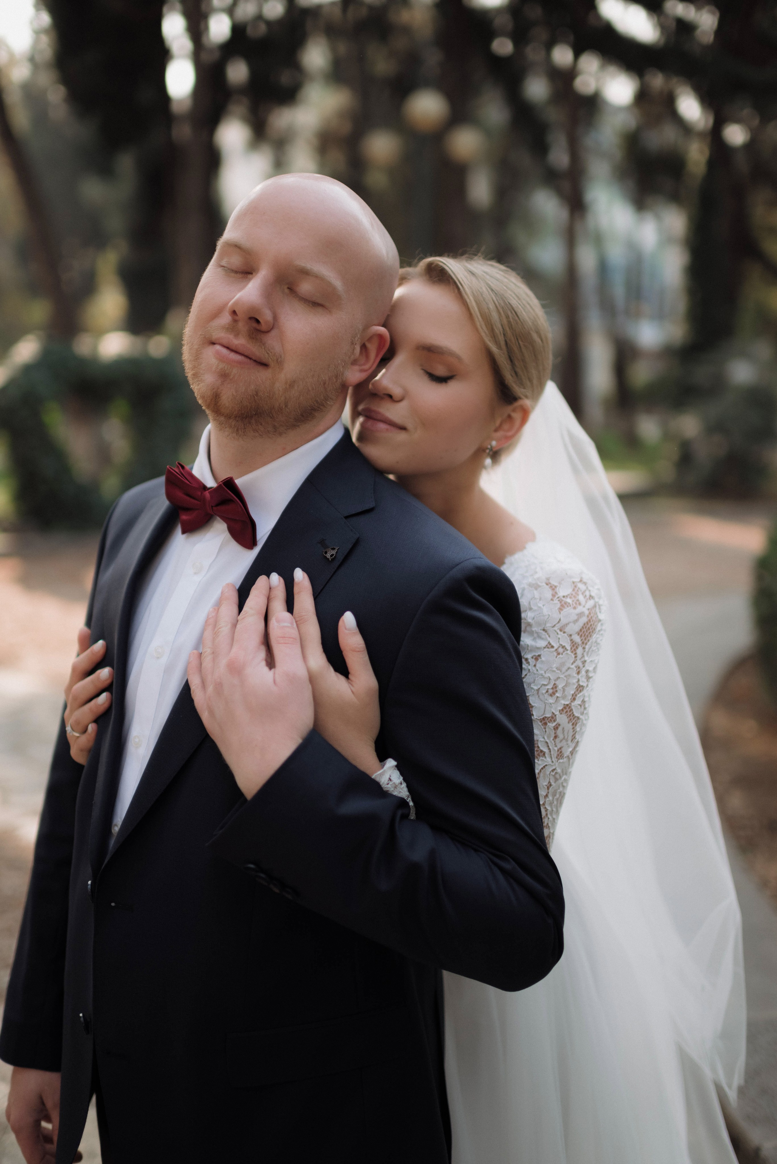 L|R. Maanukki photographer