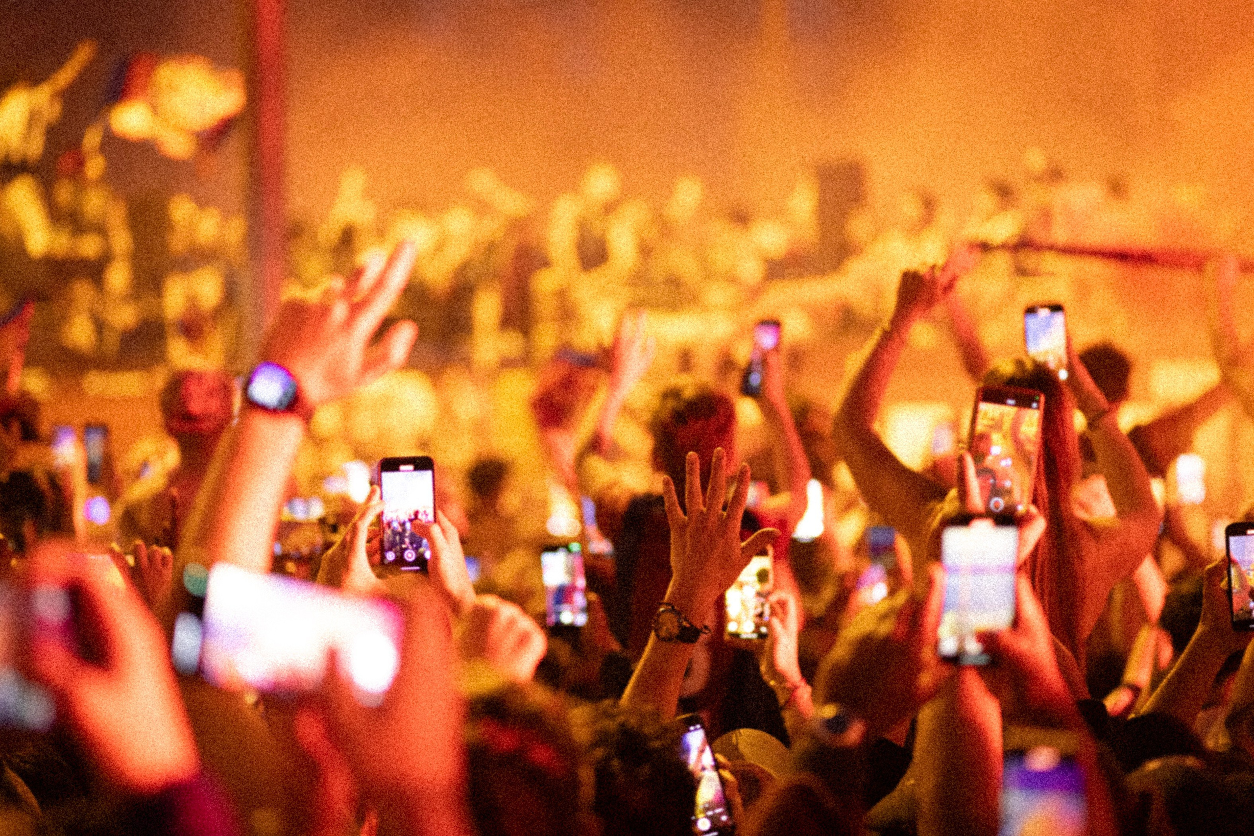 Barcelona '25 / Un dia de partit. BNW Around Photography