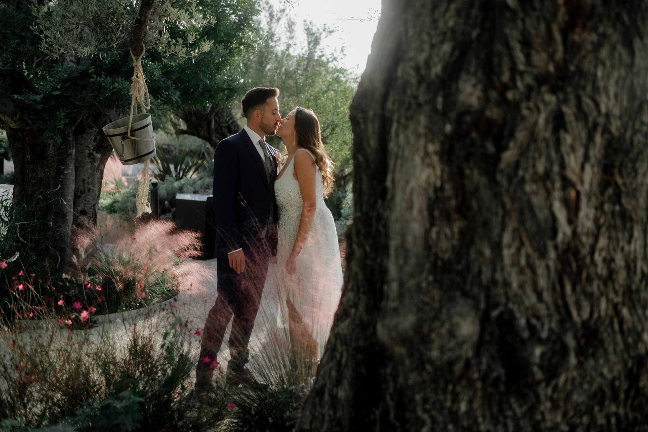 Dasha & Ister. Vivood Landscape. Paola fotógrafo / videografo de bodas en Barcelona