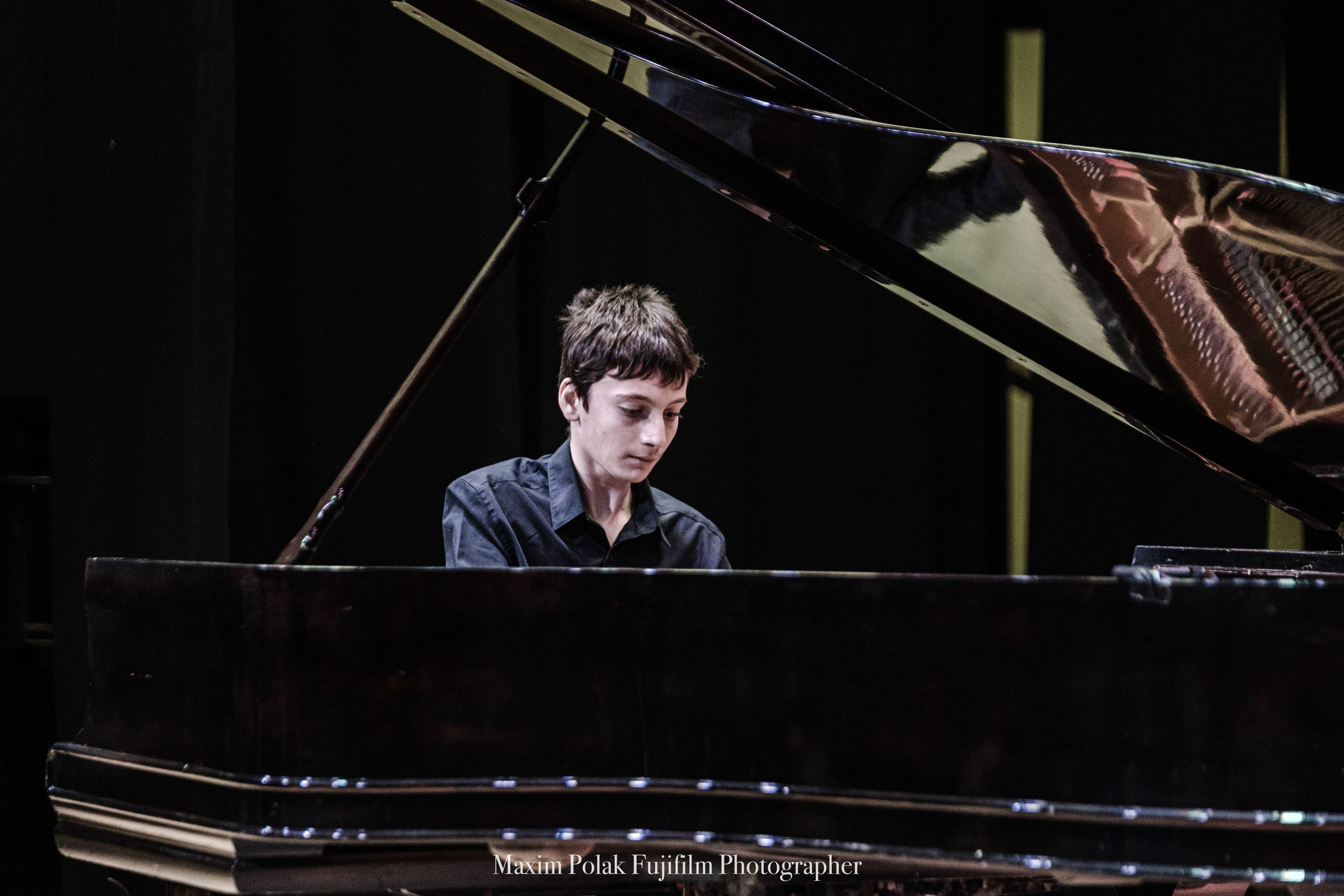 כונסרבטוריה אכדמה אשדוד. Middle East Photo Agency — Photography & Event Magnets — סוכנות צילום והדפסת מגנטים לאירועים