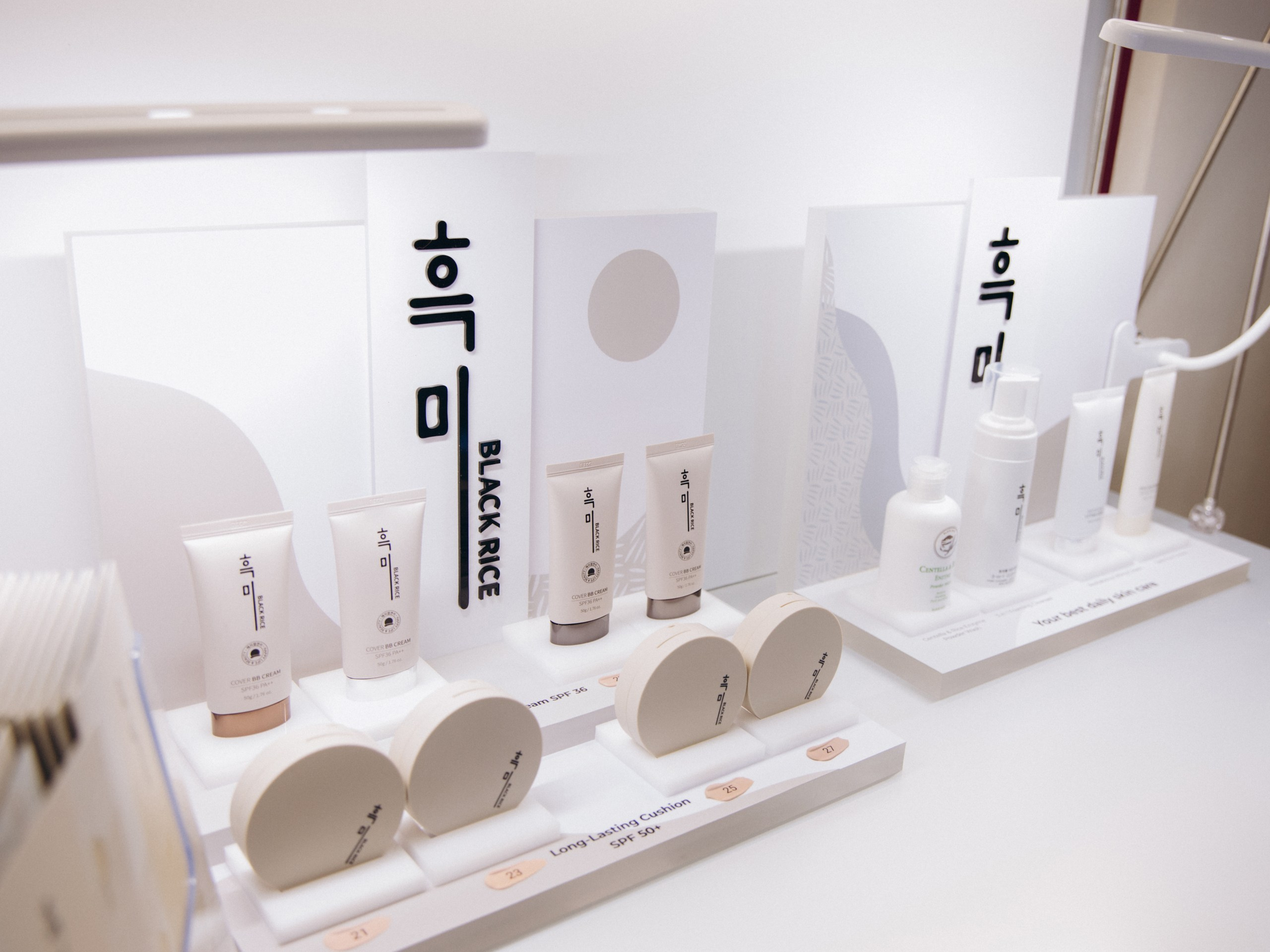 Бус для Black Rice/ Выставка SeoulCon 2025. Студия декора «Нарния»