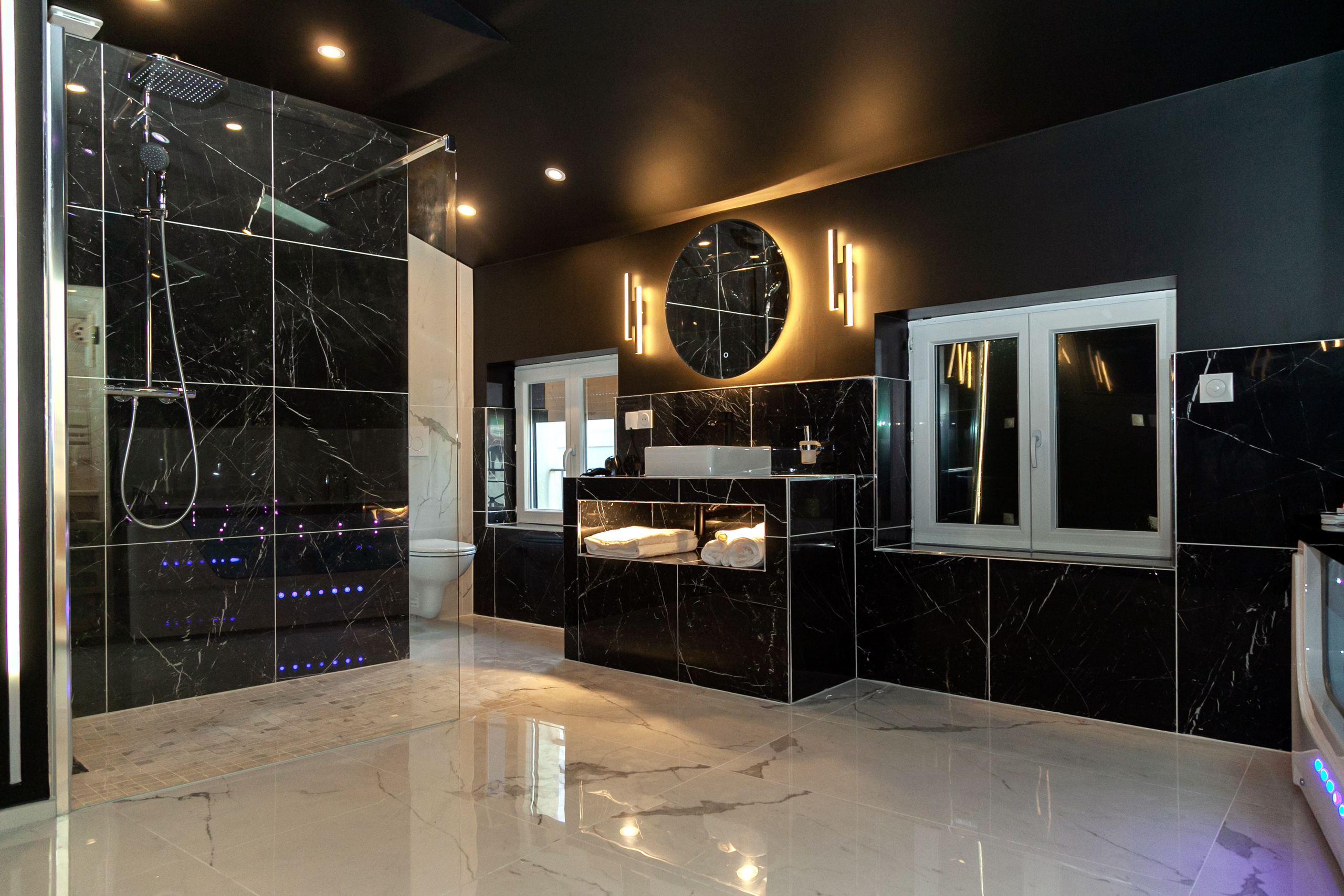 Real estate. Wedding, event and family photographer in Paris, Emilian Olaru