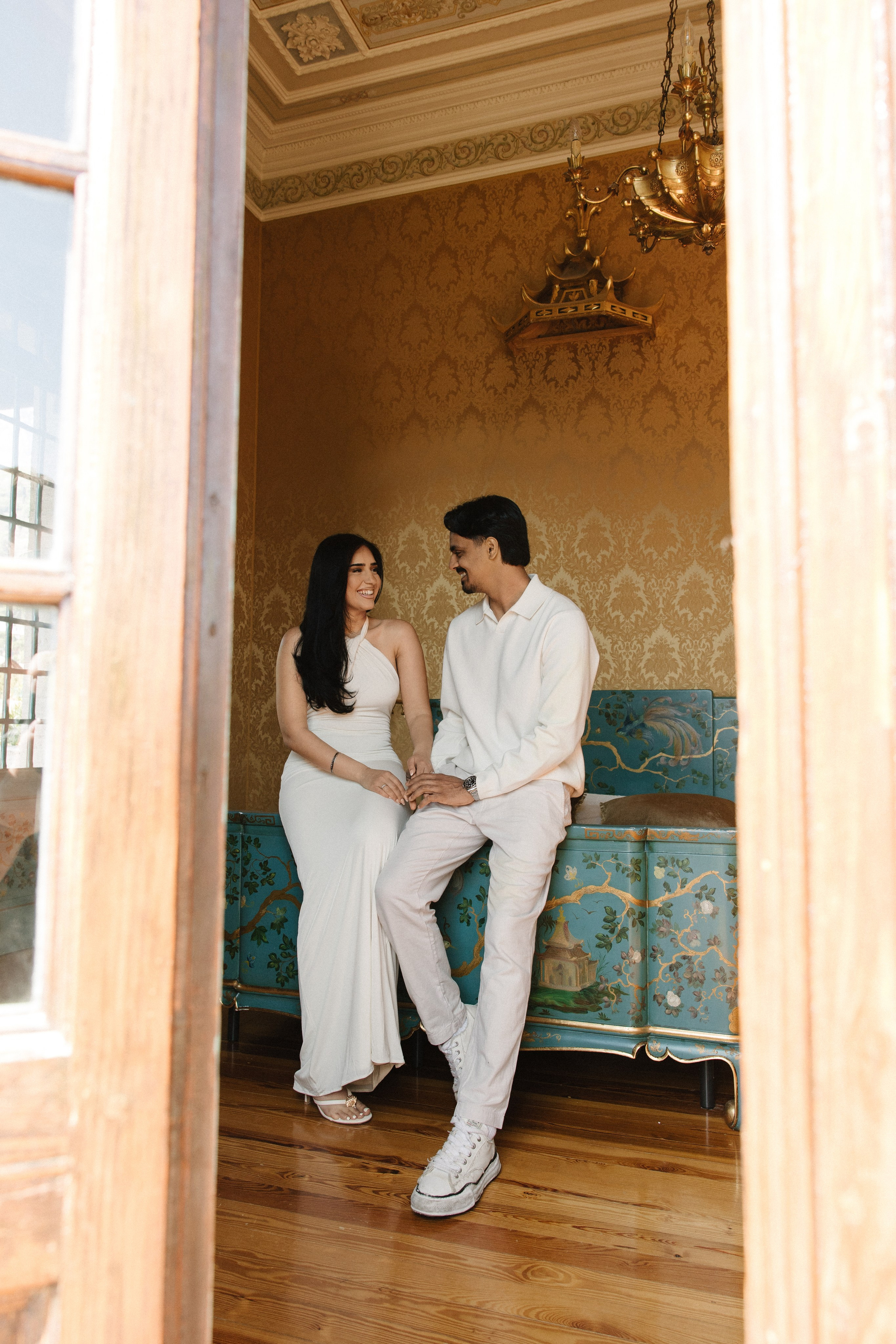 Vish & Kajal. Wedding photographer in Italy