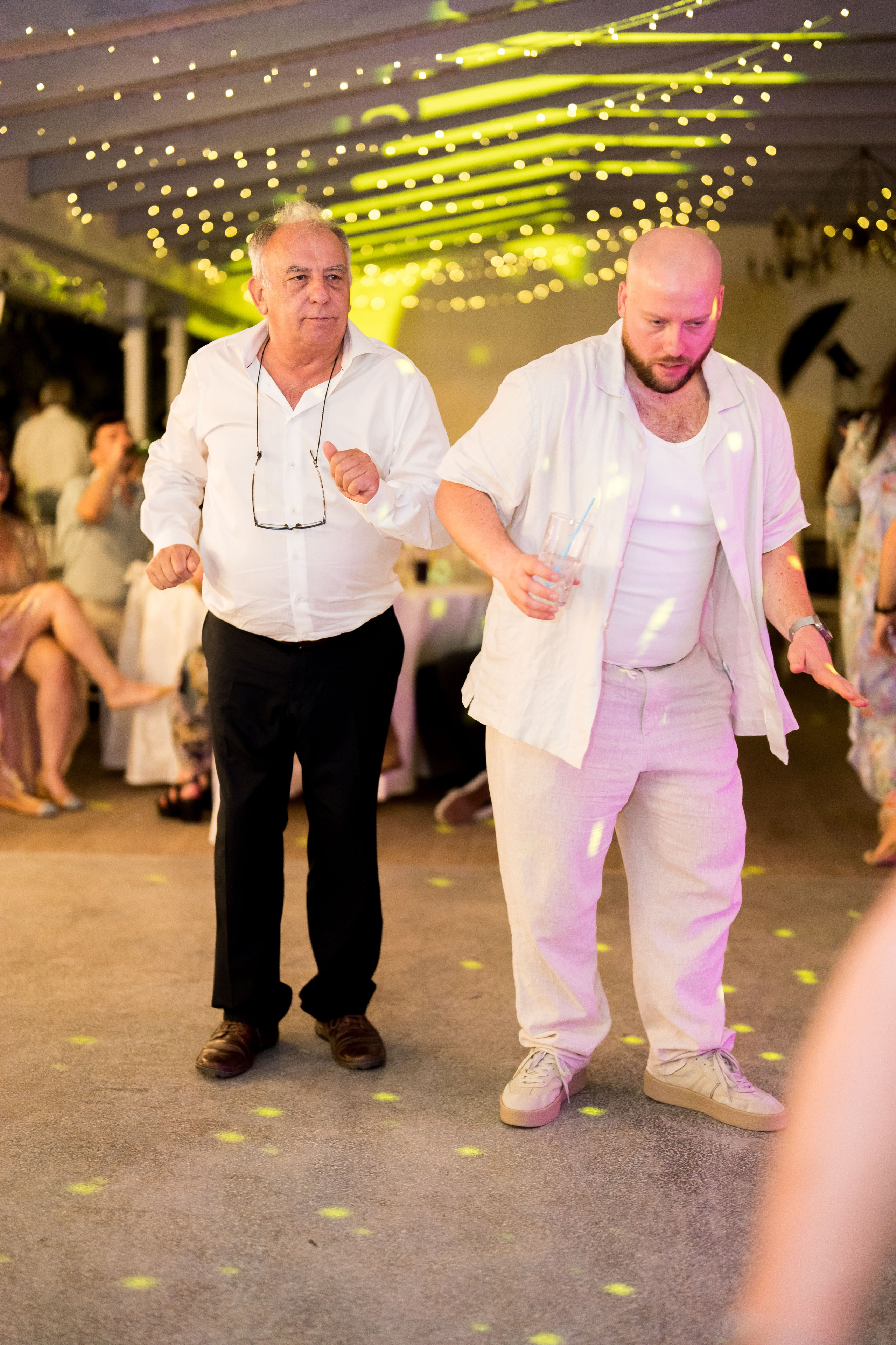 PARTY. Gabriel Florea — Fotograf nuntă București