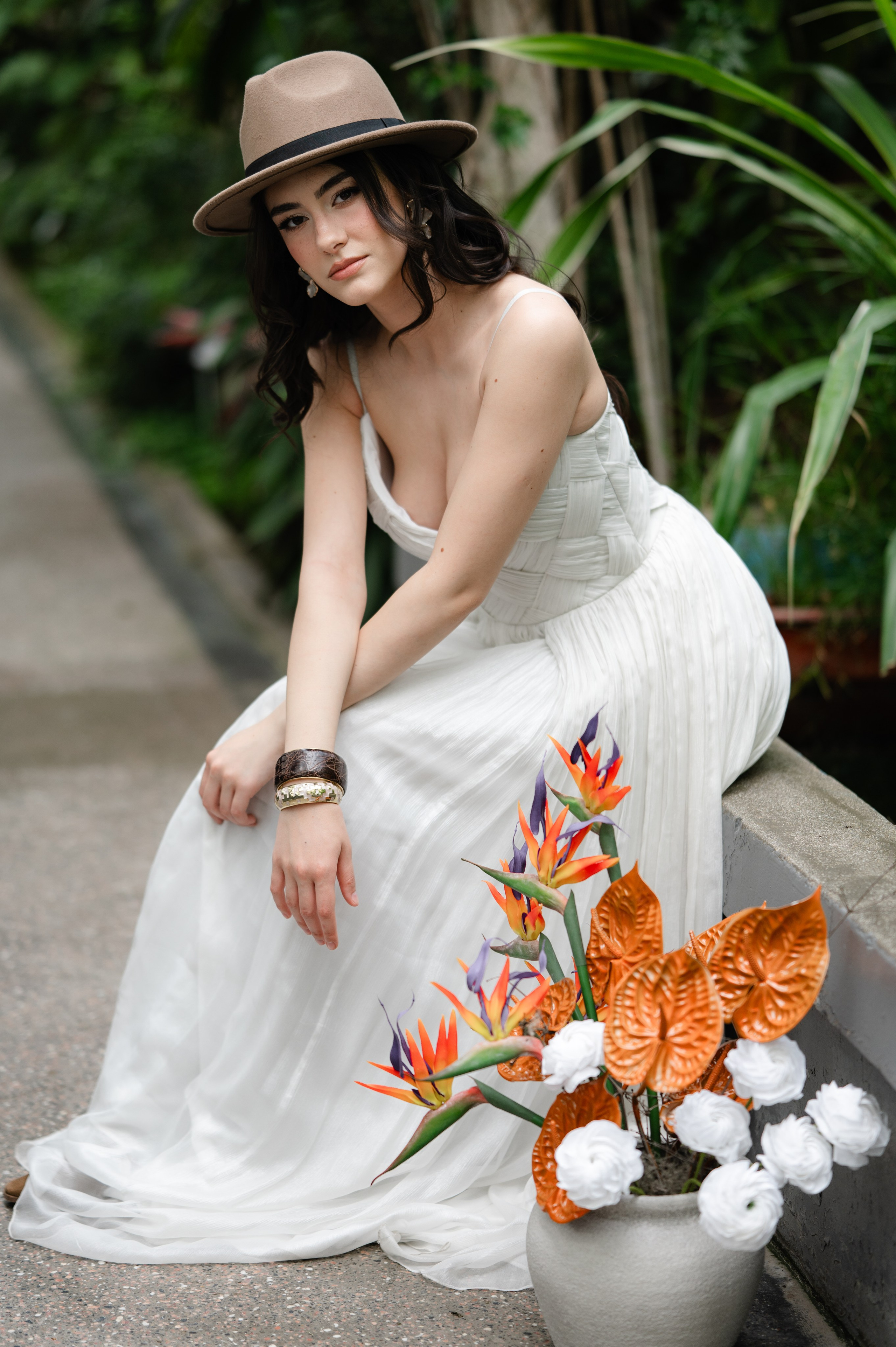 Botanical BRIDE. Alexandra Hanu Photographer