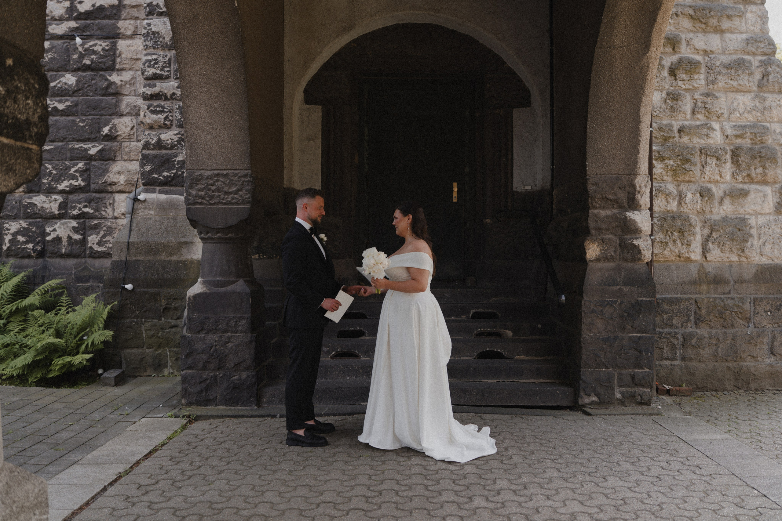 Jessica & Felix I Gesellschaft Harmonie Bochum. Hochzeitsfotografin Bochum | Halyna Reiche Fotografie NRW