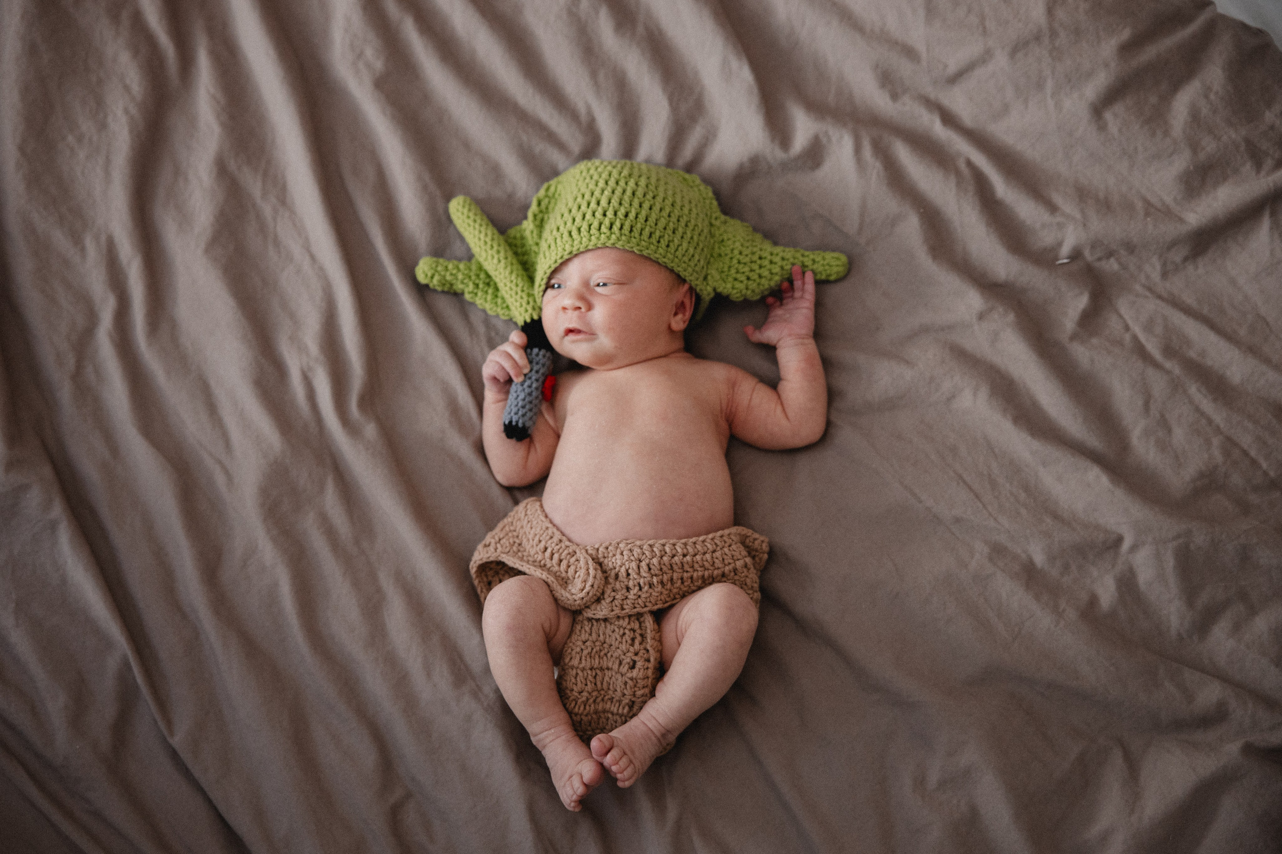 Neugeborenenfotos Zuhause. Hochzeitsfotografie |Hochzeitsfotograf Bochum | Hochzeitsfotograf Dortmund | Hochzeitsfotograf Essen | Hochzeitsfotograf Ruhrgebiet